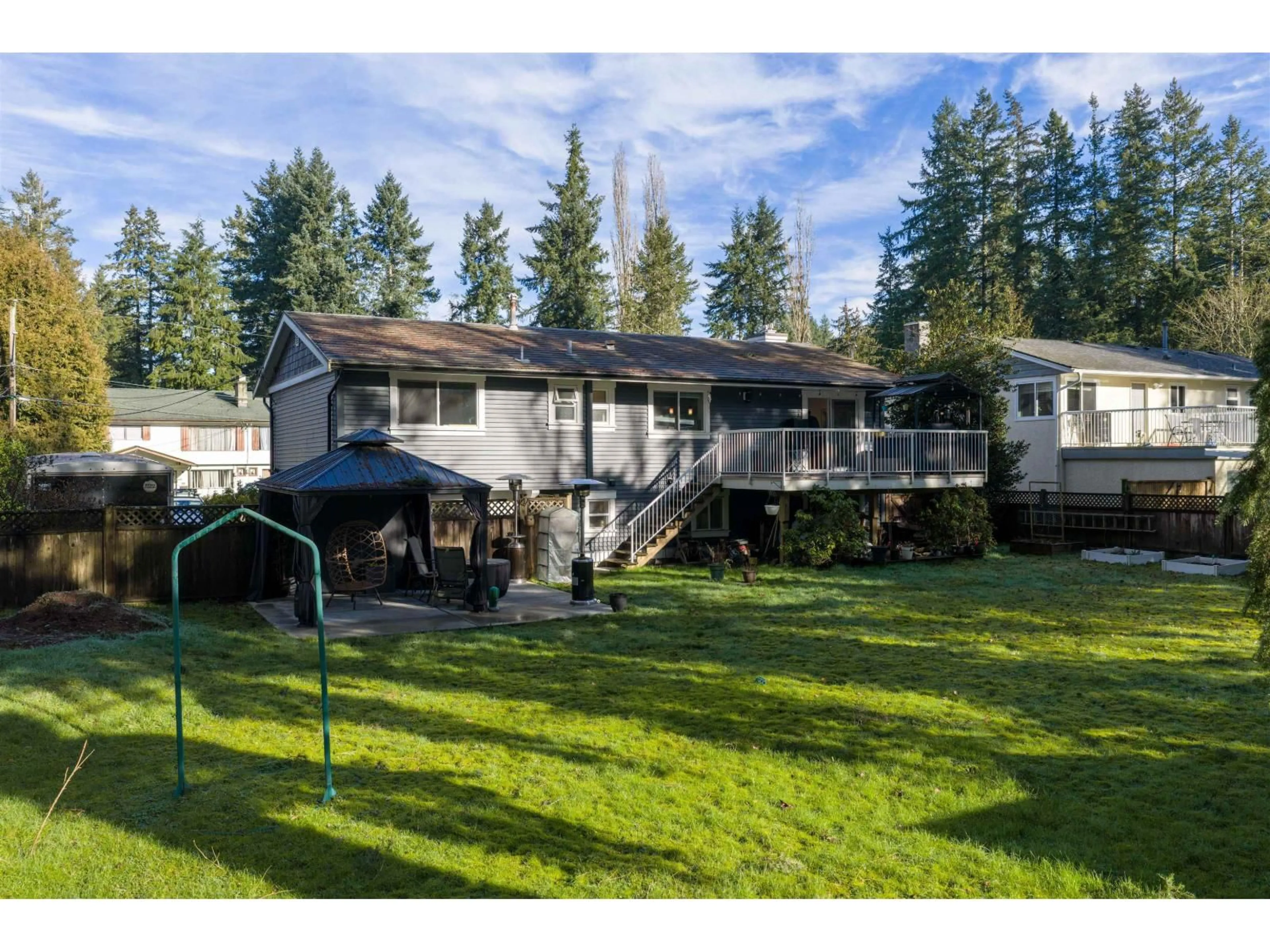 A pic from outside/outdoor area/front of a property/back of a property/a pic from drone, unknown for 20754 39A AVENUE, Langley British Columbia V3A4Z2