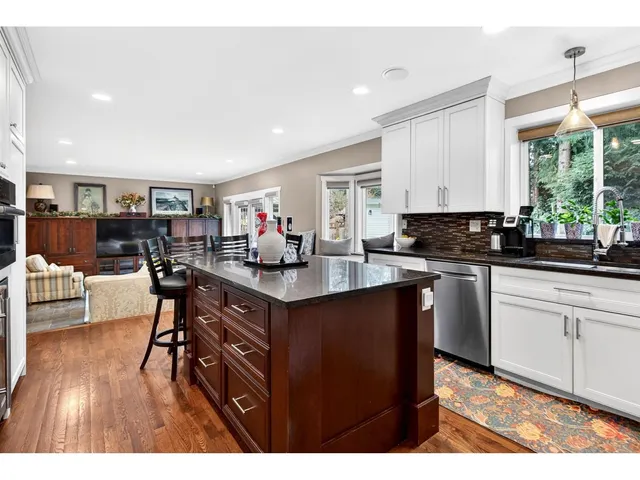 13386 18A AVENUE, Surrey 4