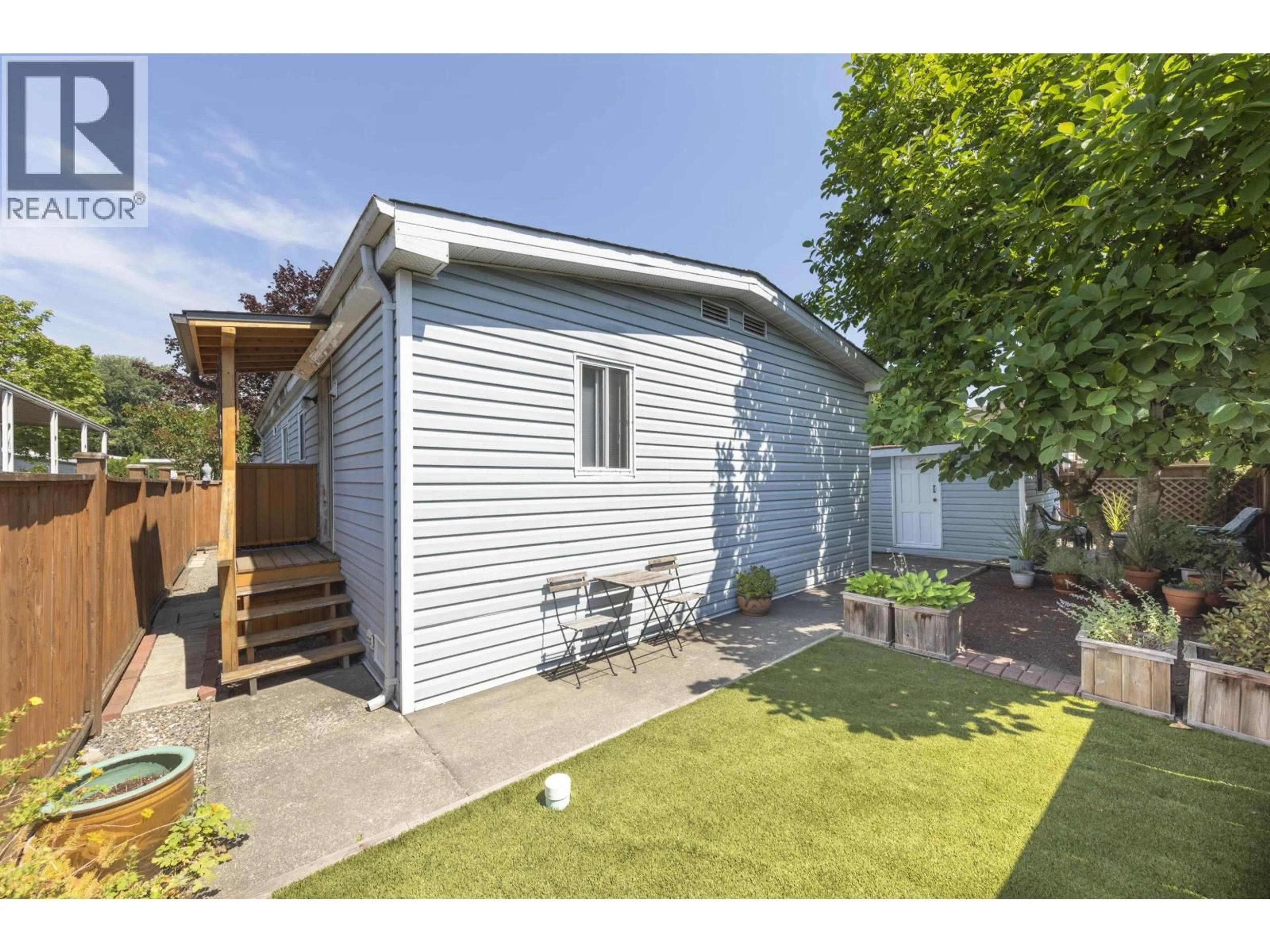 Shed for 162 - 145 KING EDWARD STREET, Coquitlam British Columbia V3K6M5