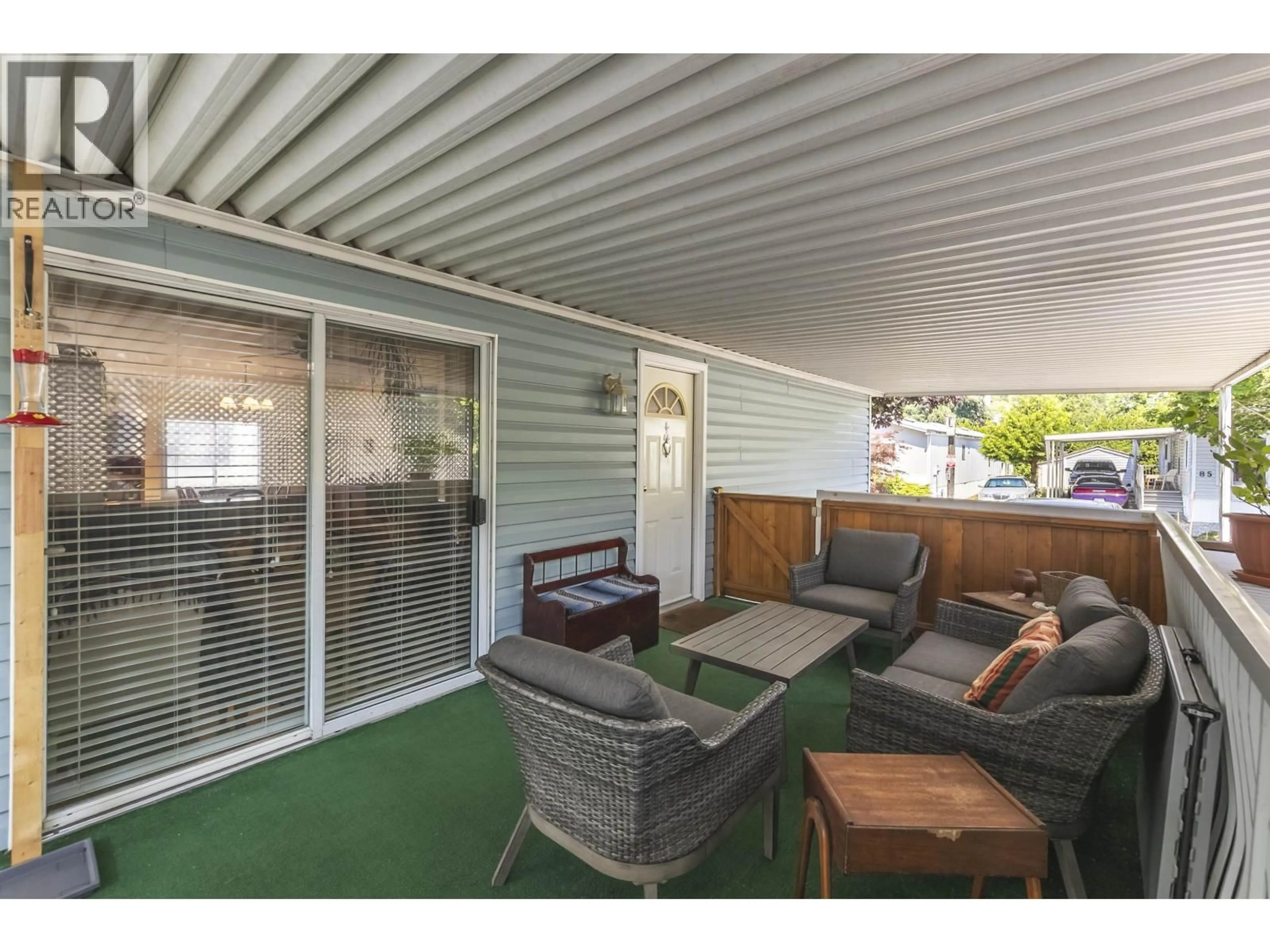 Patio, water/lake/river/ocean view for 162 - 145 KING EDWARD STREET, Coquitlam British Columbia V3K6M5