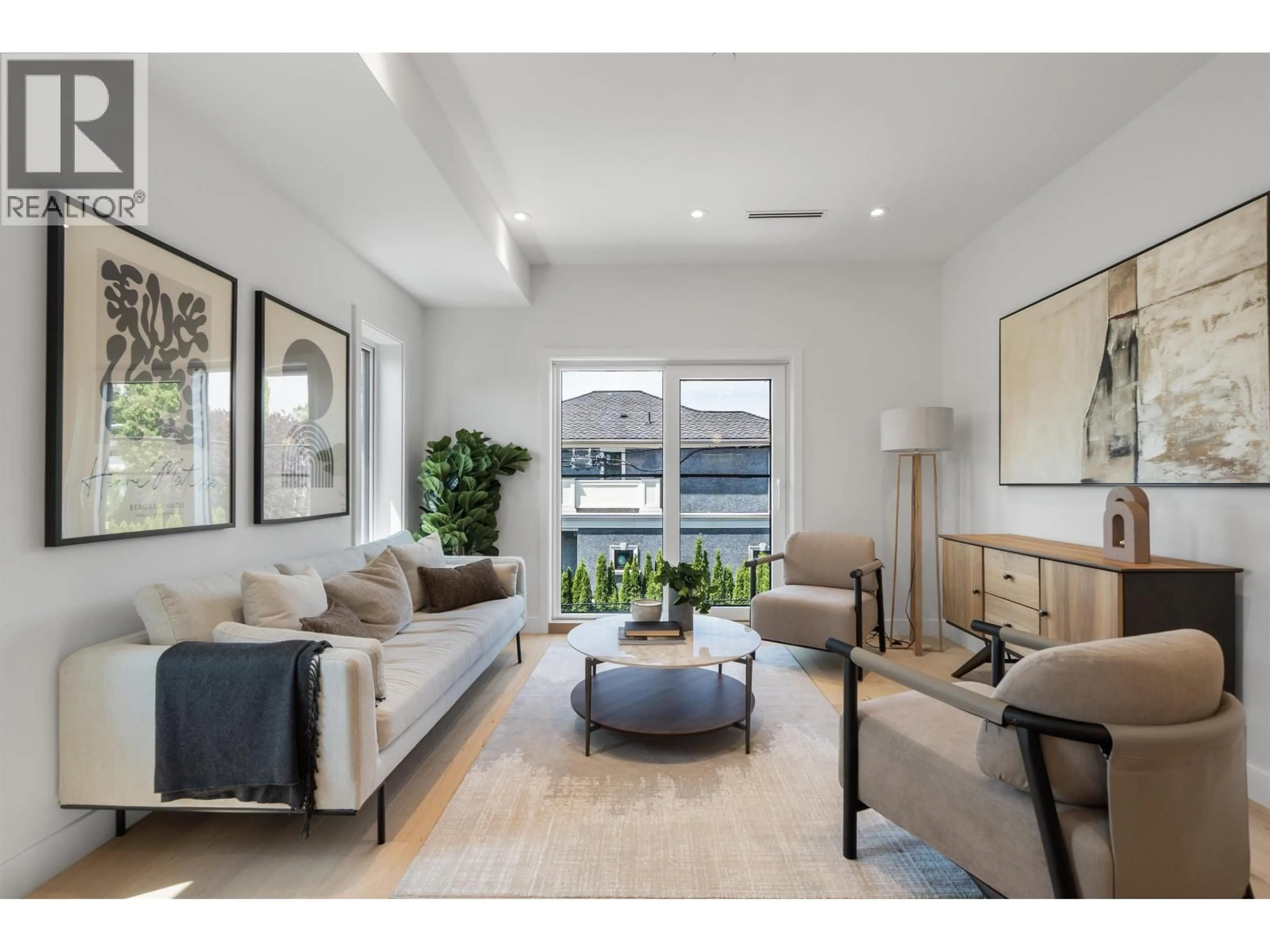 Living room with furniture, unknown for 1016 52ND AVENUE, Vancouver British Columbia V6P1H5