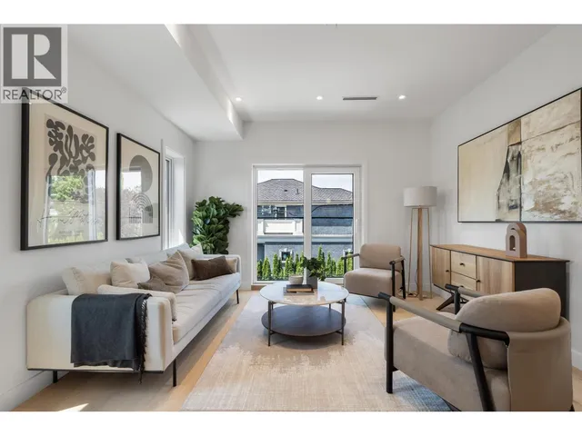 1016 52ND AVENUE, Vancouver 3