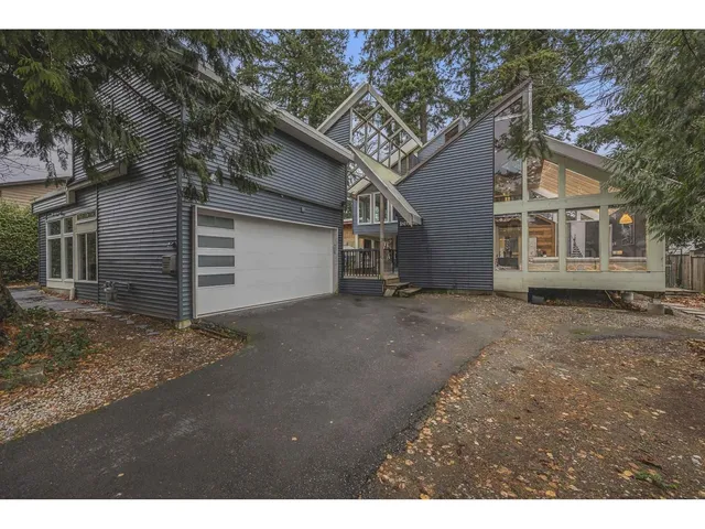5730 132A STREET, Surrey 5