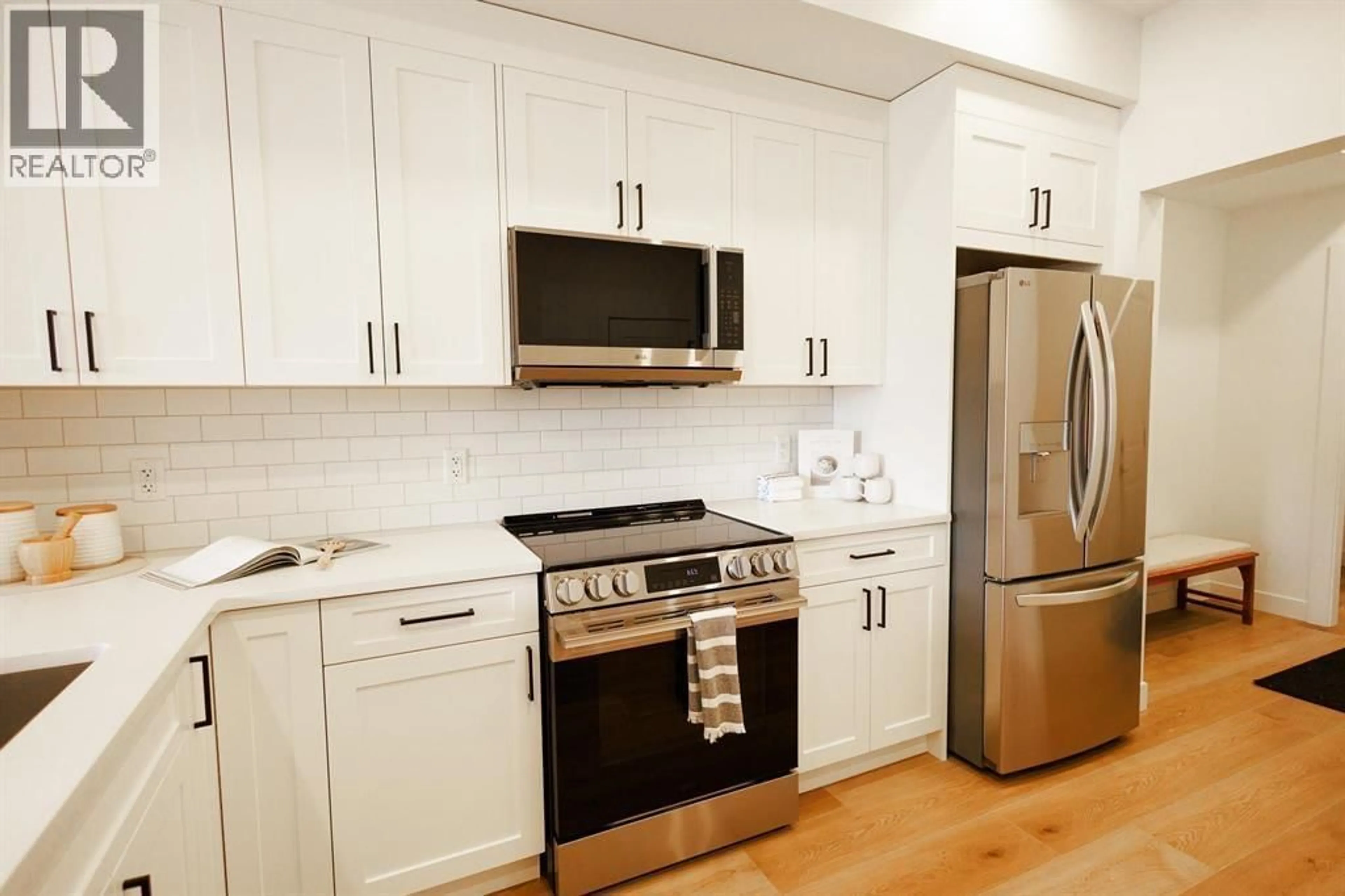 Standard kitchen, unknown for 5 - 3302 EBY STREET, Terrace British Columbia V8G4B5