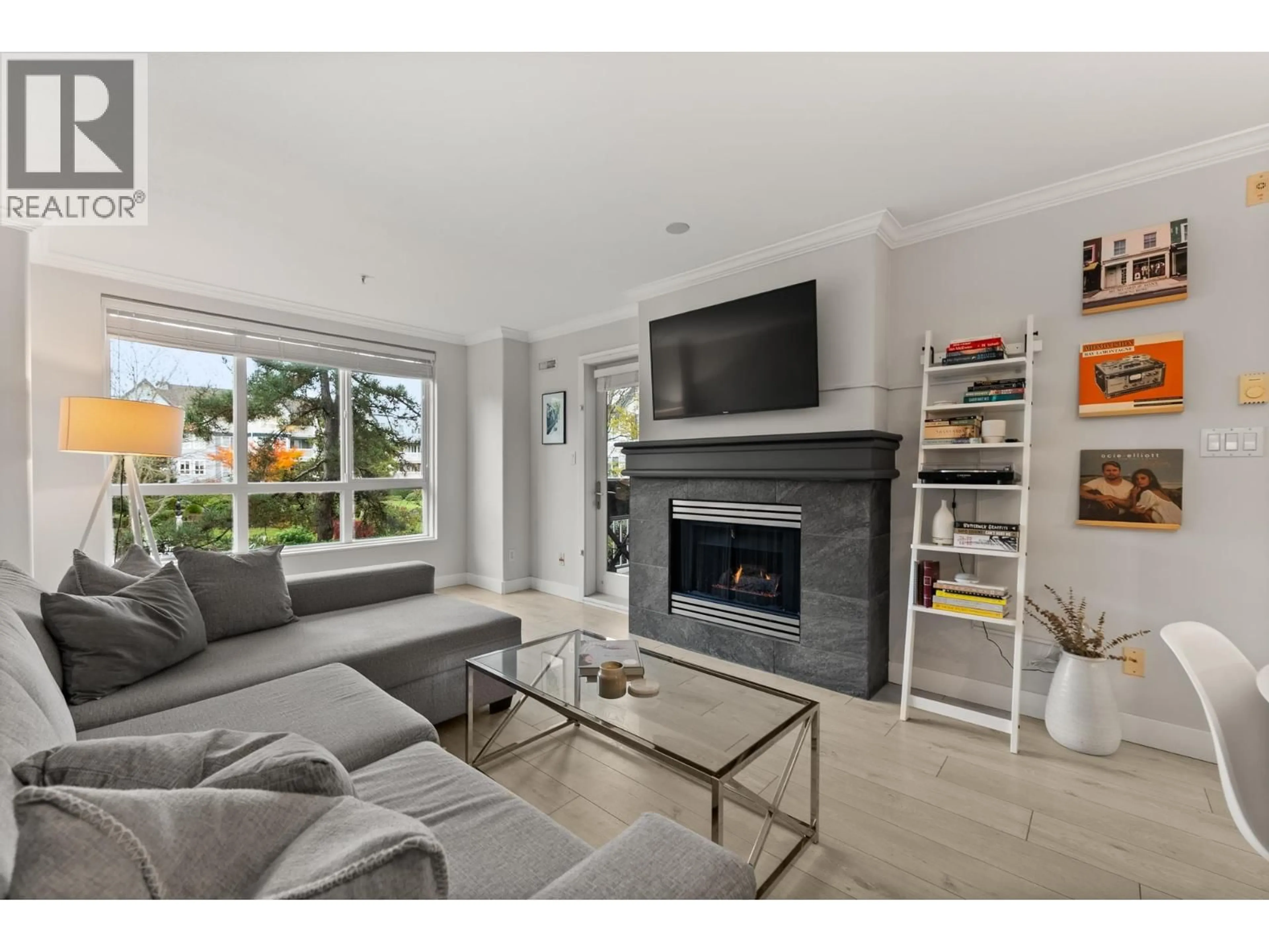 Living room with furniture, unknown for 207 - 12639 NO. 2 ROAD, Richmond British Columbia V7E6N6