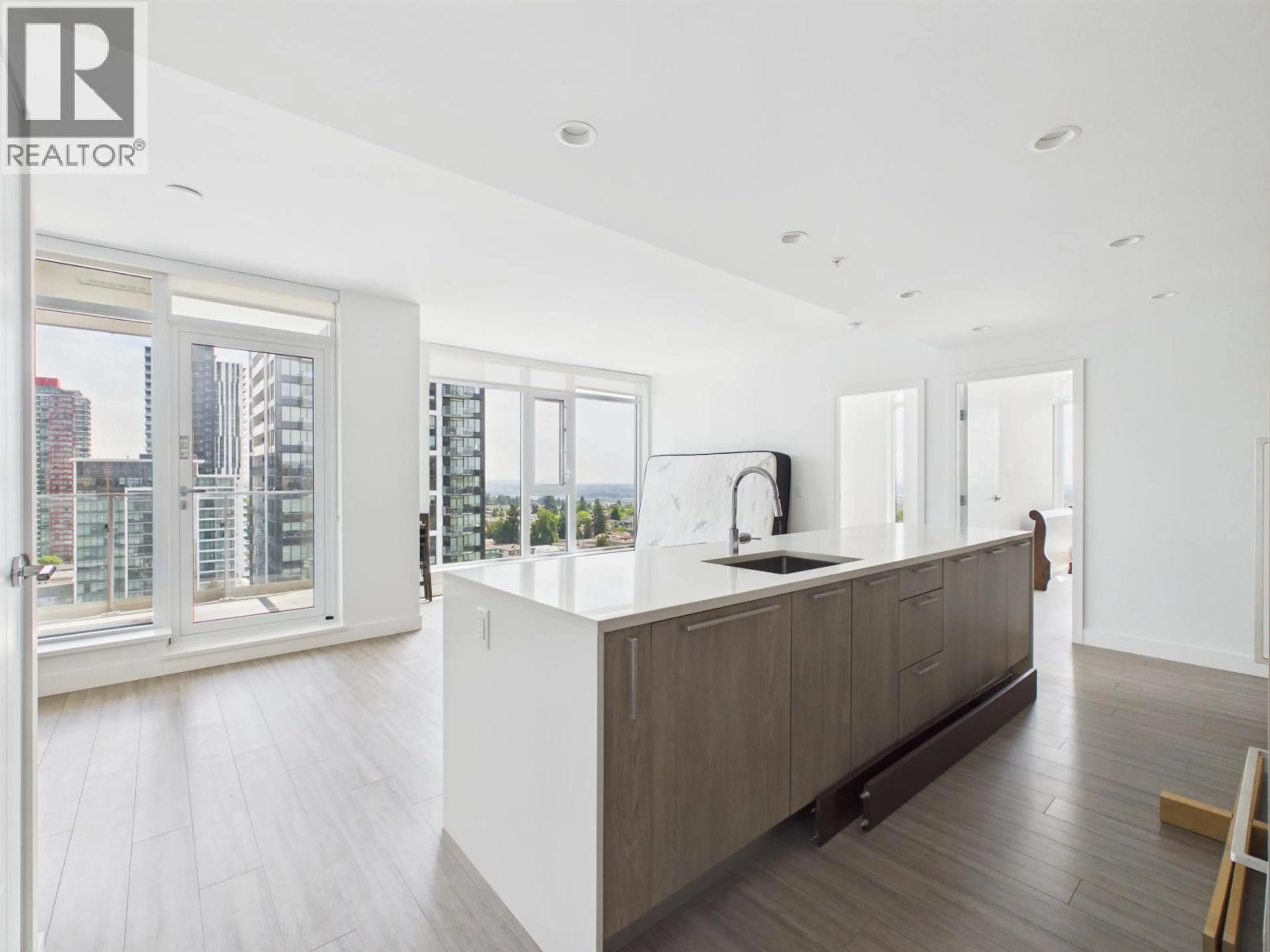 Open concept kitchen, unknown for 1601 - 6398 SILVER STREET, Burnaby British Columbia V5H0K7