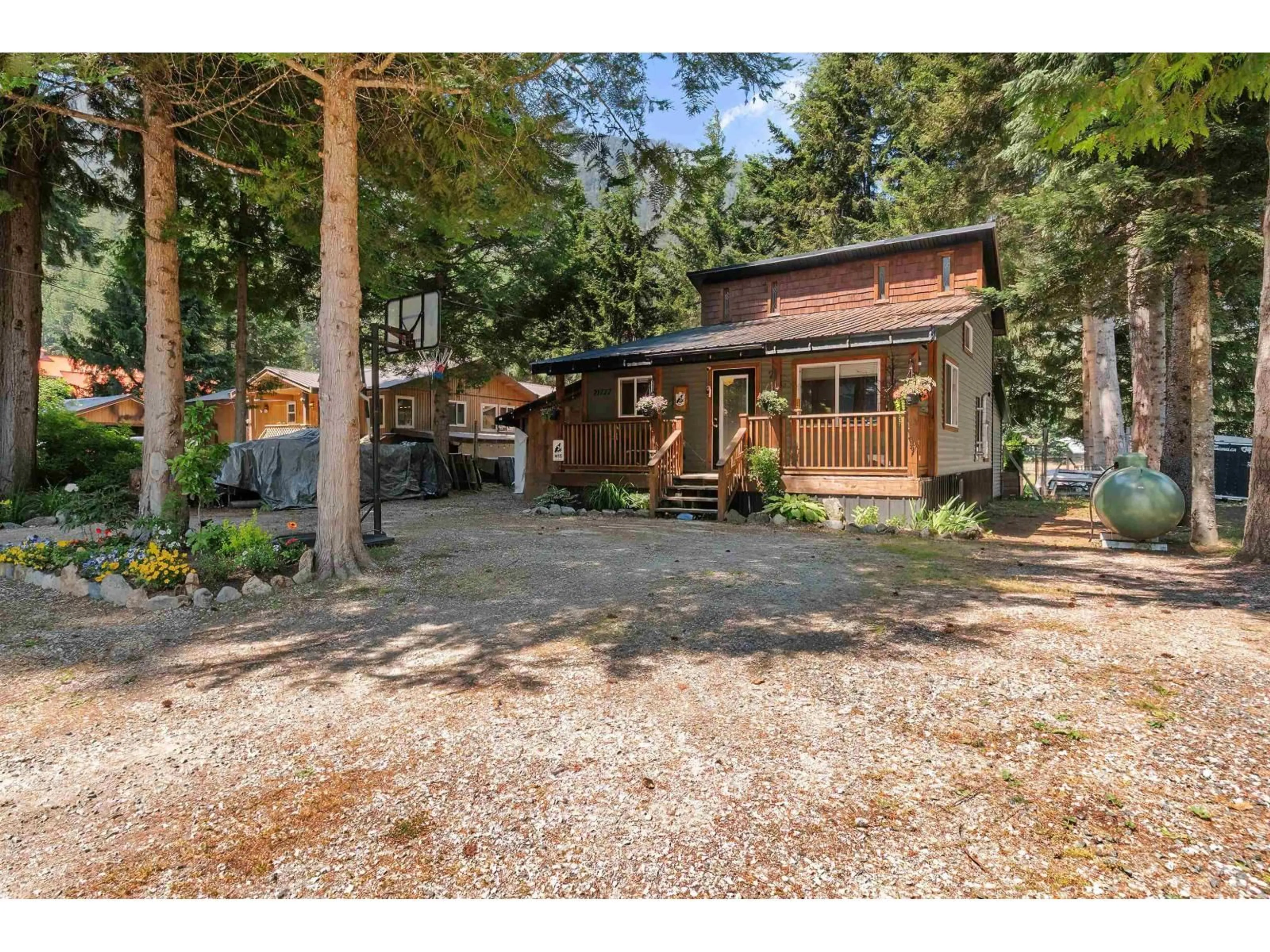 Unknown for 71777 MEADOW ROAD, Hope British Columbia V0X1L5