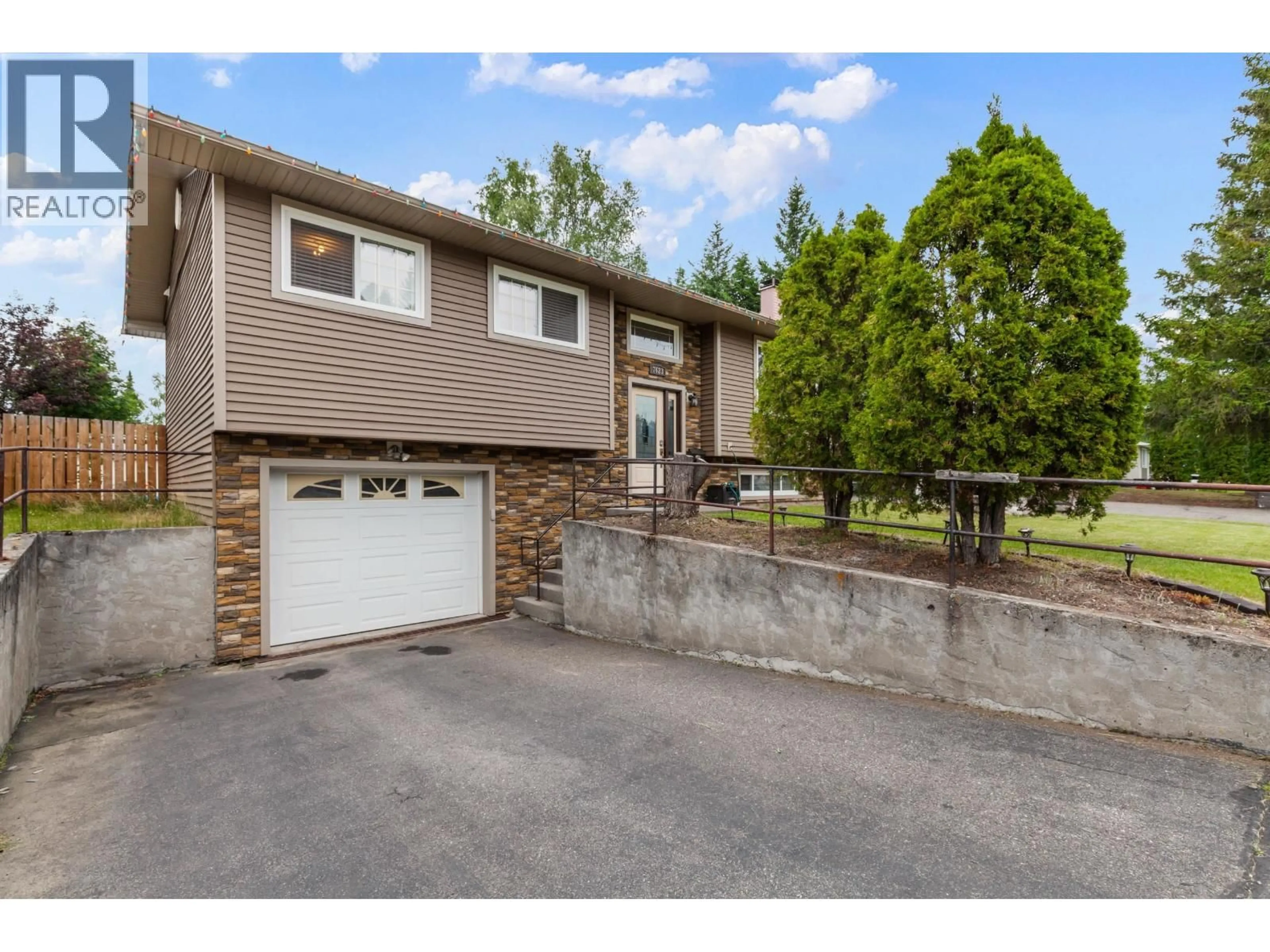 Unknown for 7623 MONCTON CRESCENT, Prince George British Columbia V2N3M2