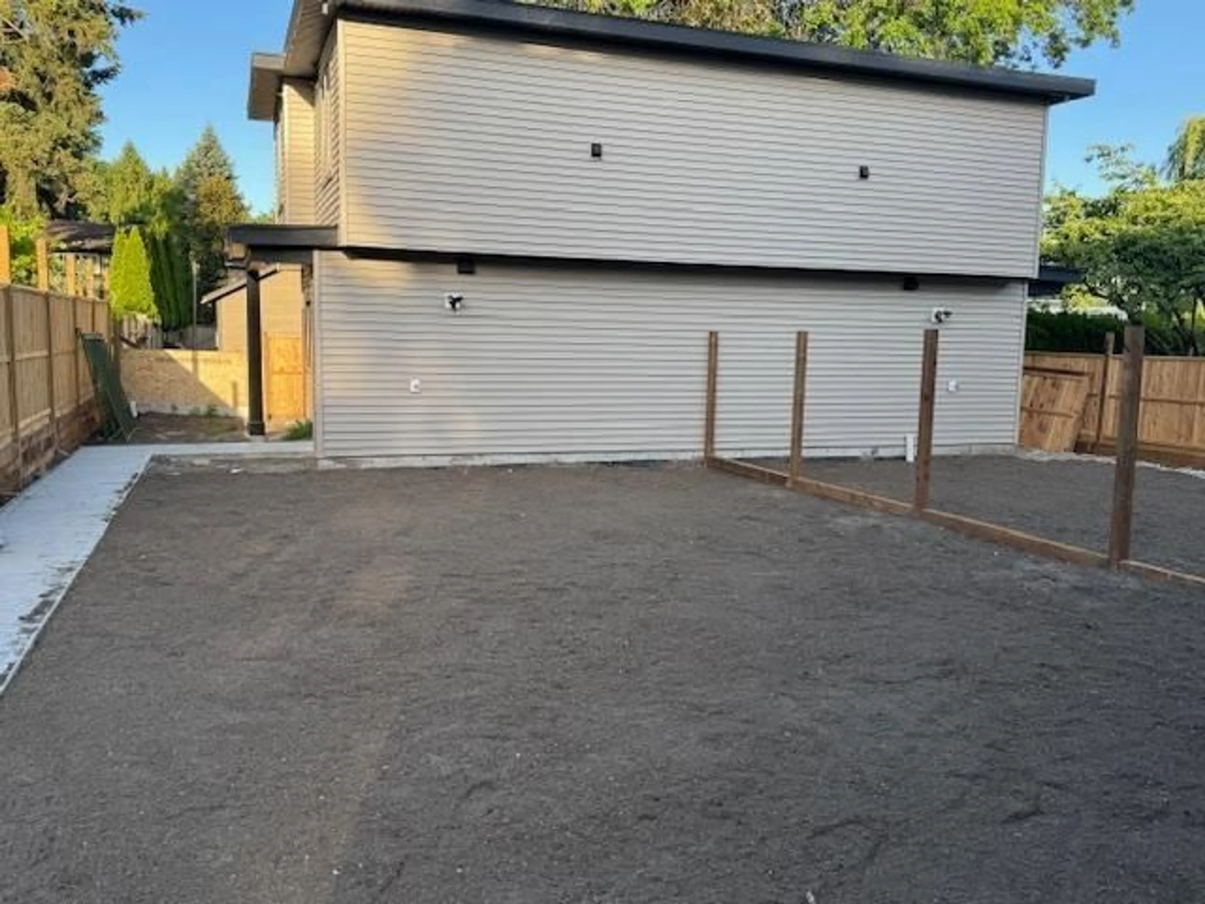 Unknown for 102 - 5840 179 STREET, Surrey British Columbia V3S4J9