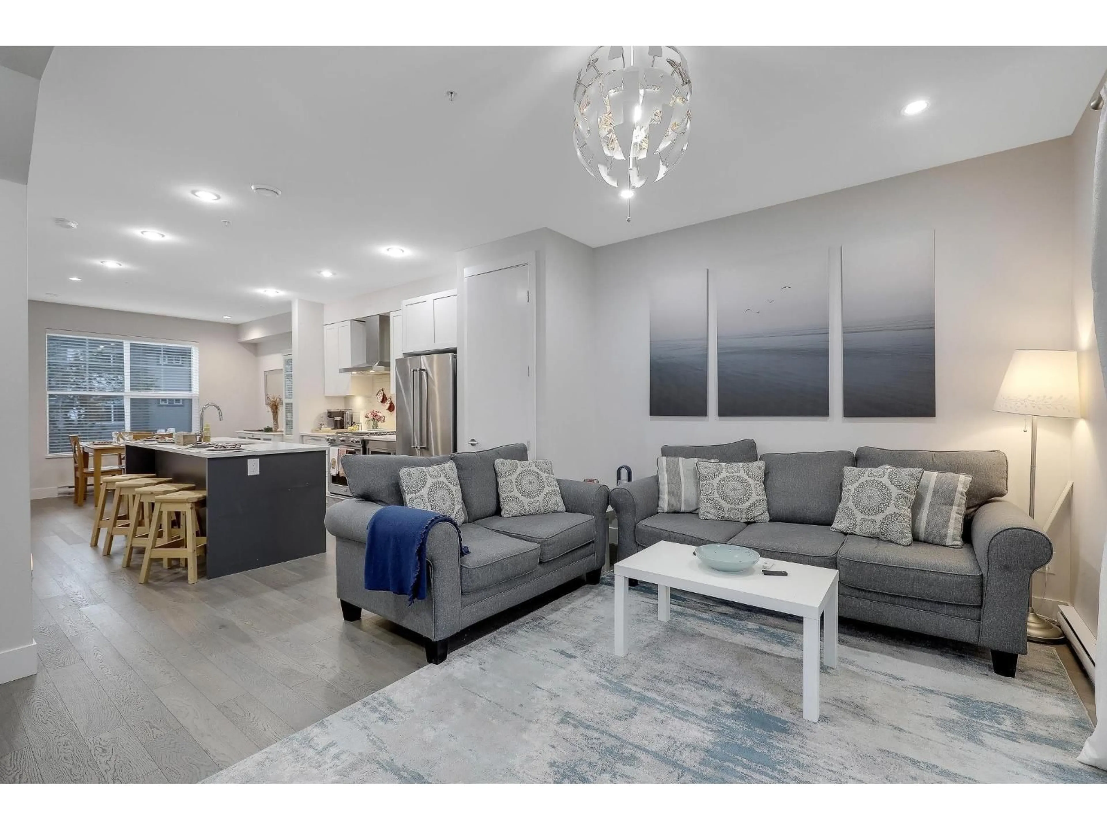 Living room with furniture, unknown for 43 - 20451 84 AVENUE, Langley British Columbia V2Y0X5
