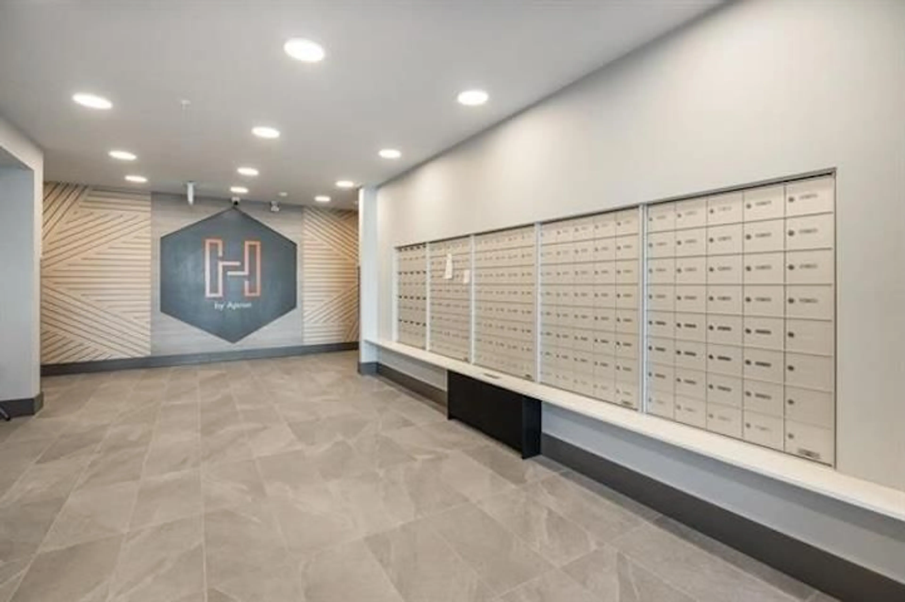 Indoor foyer for 606 - 7936 206 STREET, Langley British Columbia V2Y3X8