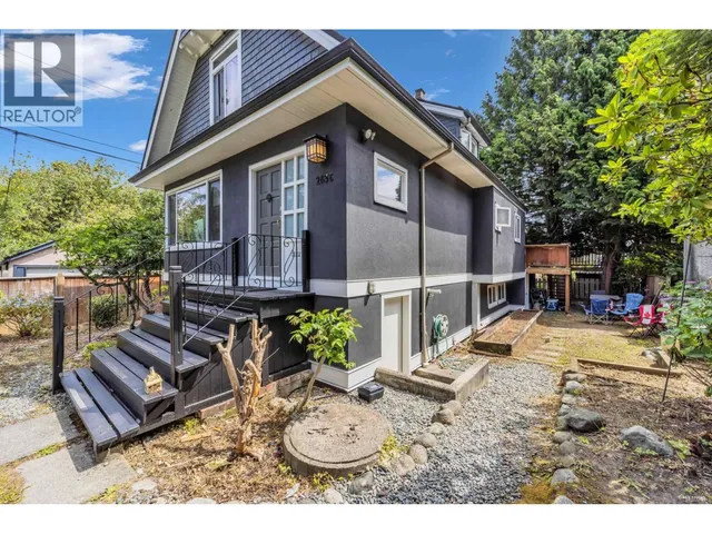 2636 PRINCE ALBERT STREET, Vancouver 4