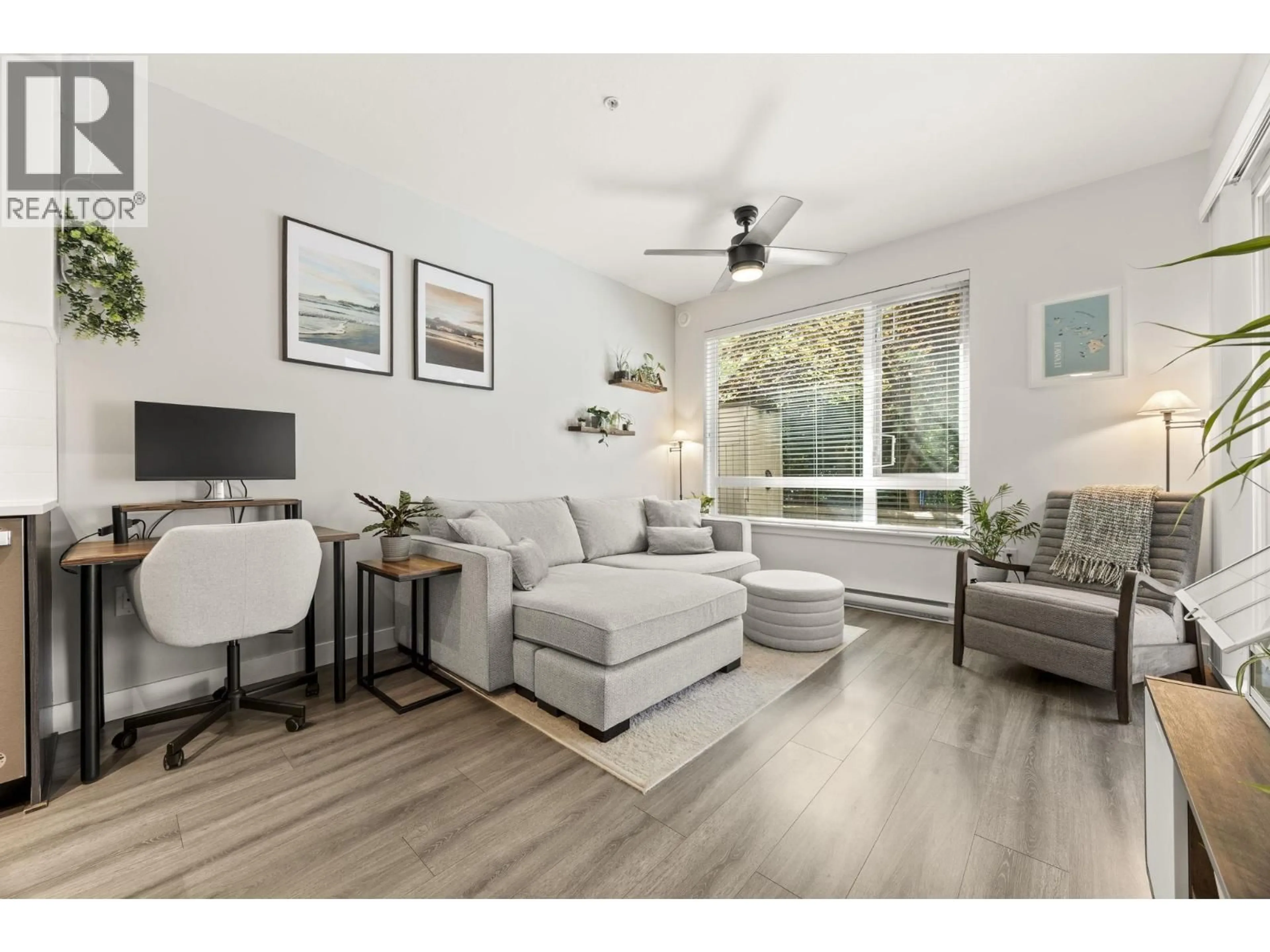 Living room with furniture, wood/laminate floor for 110 - 2382 ATKINS AVENUE, Port Coquitlam British Columbia V3C0G7
