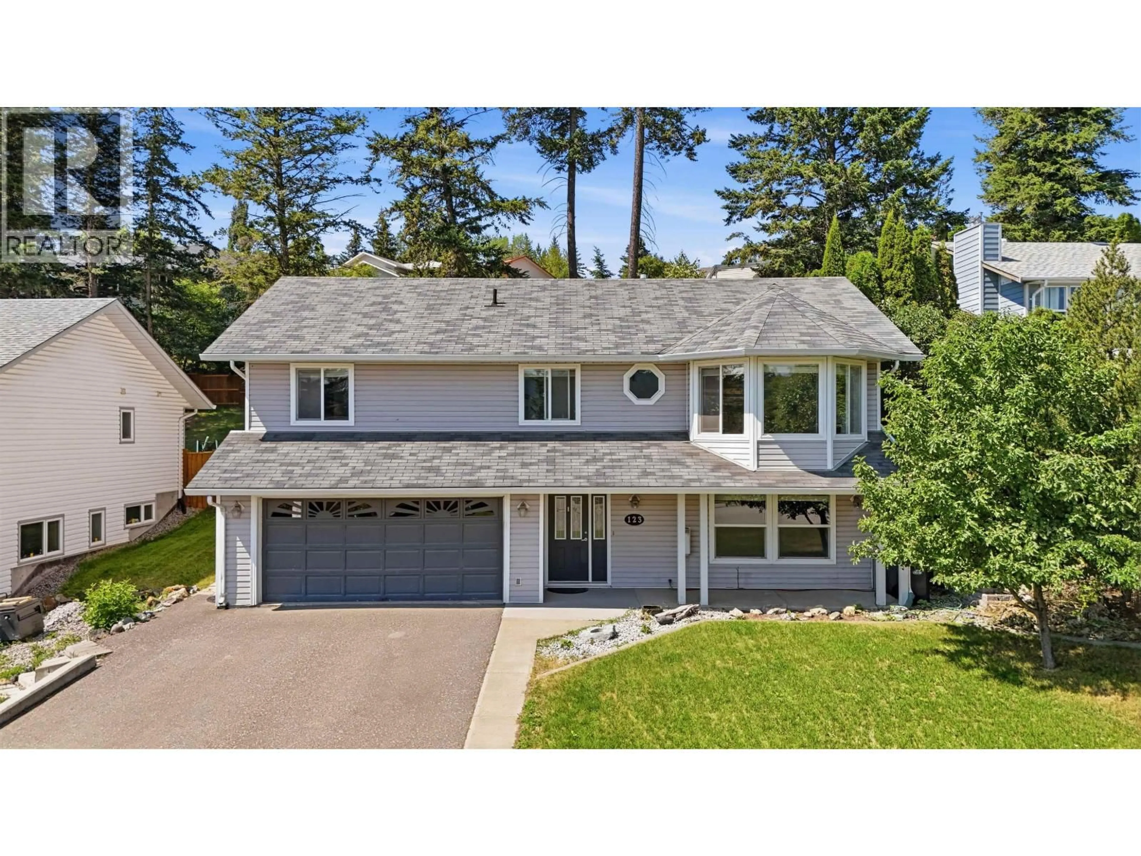 A pic from outside/outdoor area/front of a property/back of a property/a pic from drone, street for 123 WESTRIDGE DRIVE, Williams Lake British Columbia V2G5K4