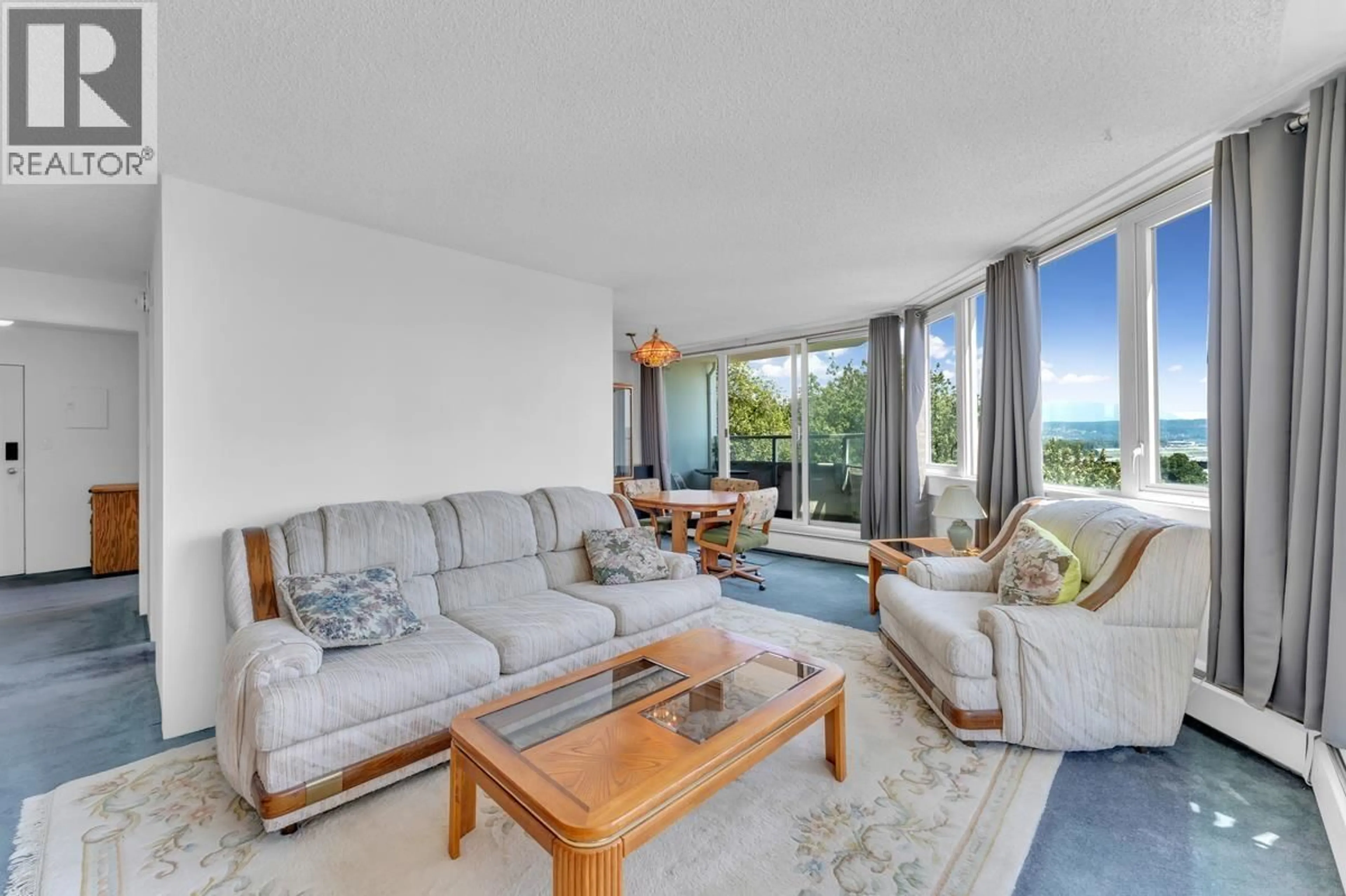 Living room with furniture, unknown for 803 - 31 ELLIOT STREET, New Westminster British Columbia V3L5C9