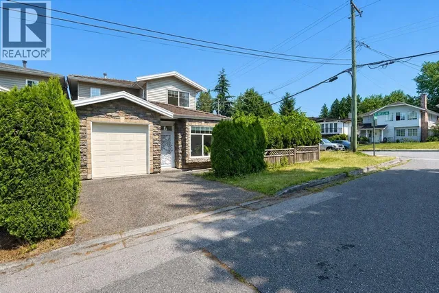 6890 KOALA CRESCENT, Burnaby 3