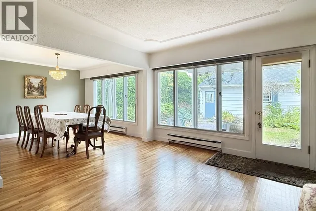 125 48TH AVENUE, Vancouver 2