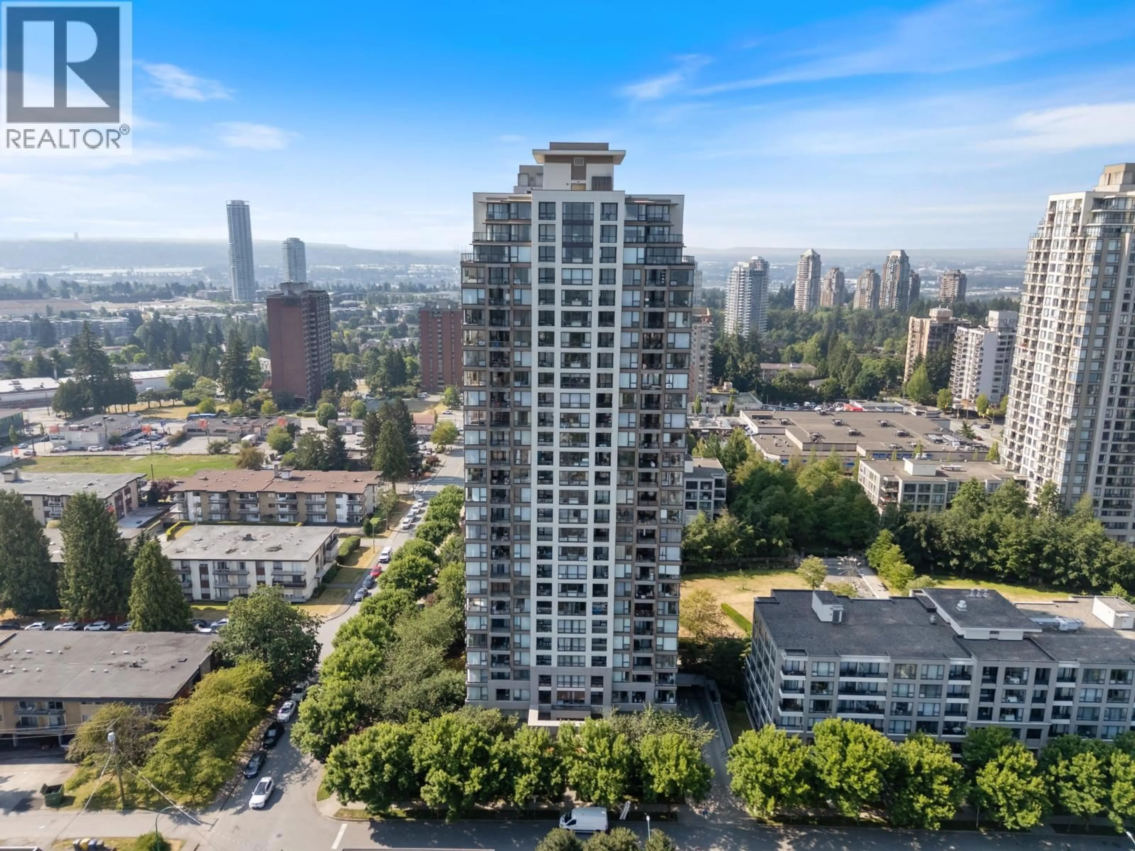 A pic from outside/outdoor area/front of a property/back of a property/a pic from drone, city buildings view from balcony for 1102 - 7178 COLLIER STREET, Burnaby British Columbia V5E4N7