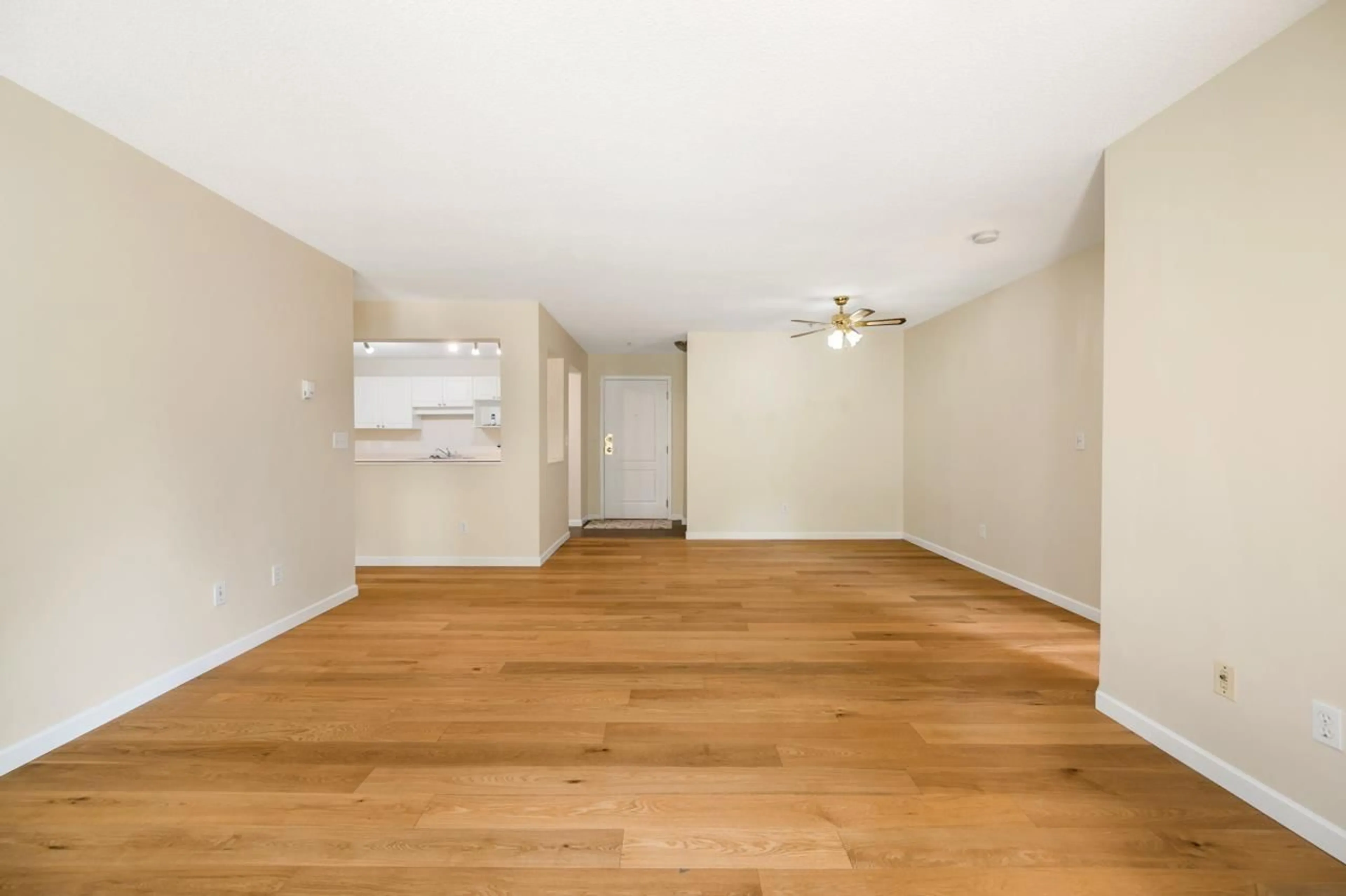 A pic of a room for 120 - 20894 57 AVENUE, Langley British Columbia V3A8M7