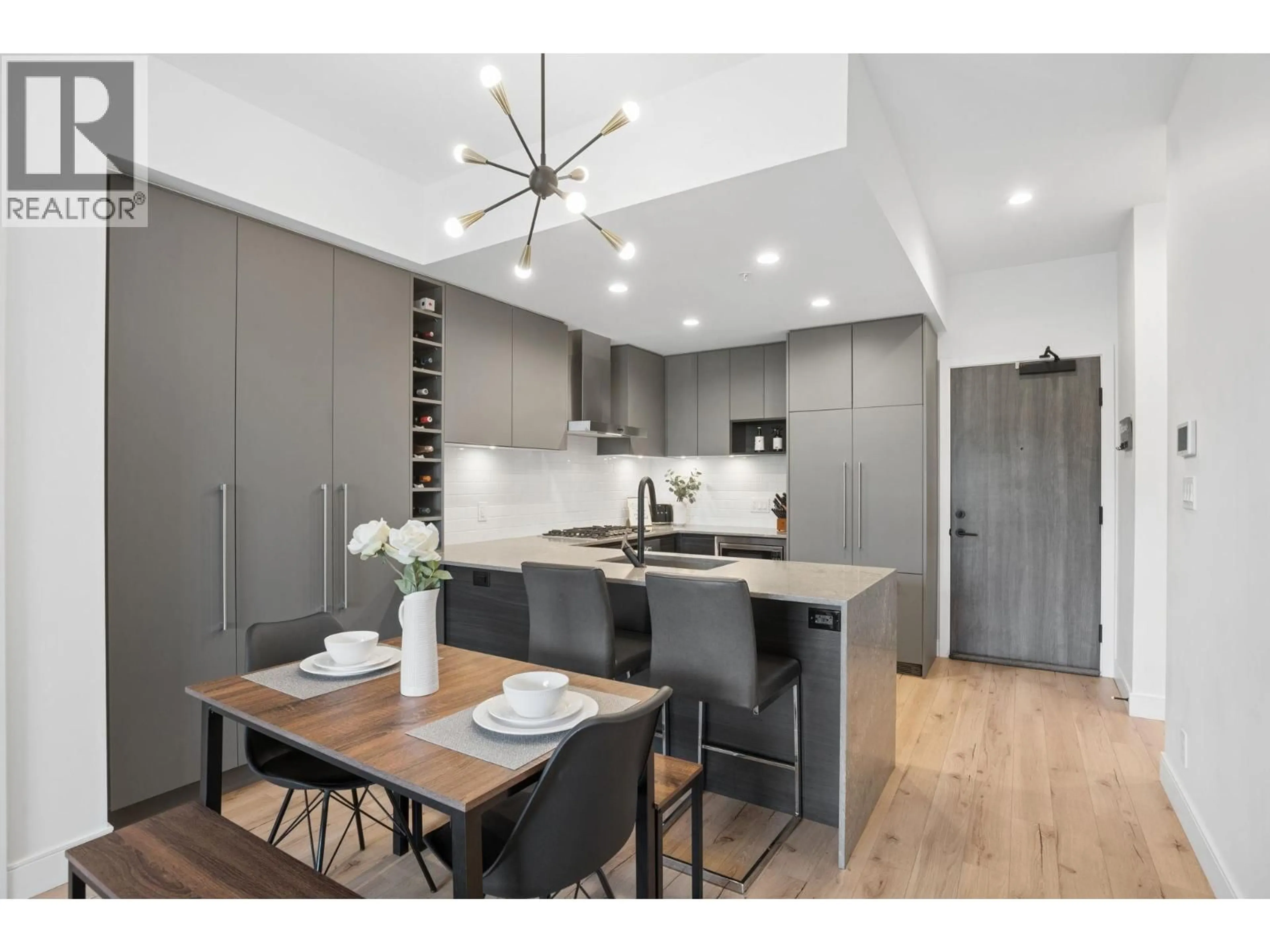 Open concept kitchen, unknown for 326 - 55 KLAHANIE DRIVE, Port Moody British Columbia V3H0M9