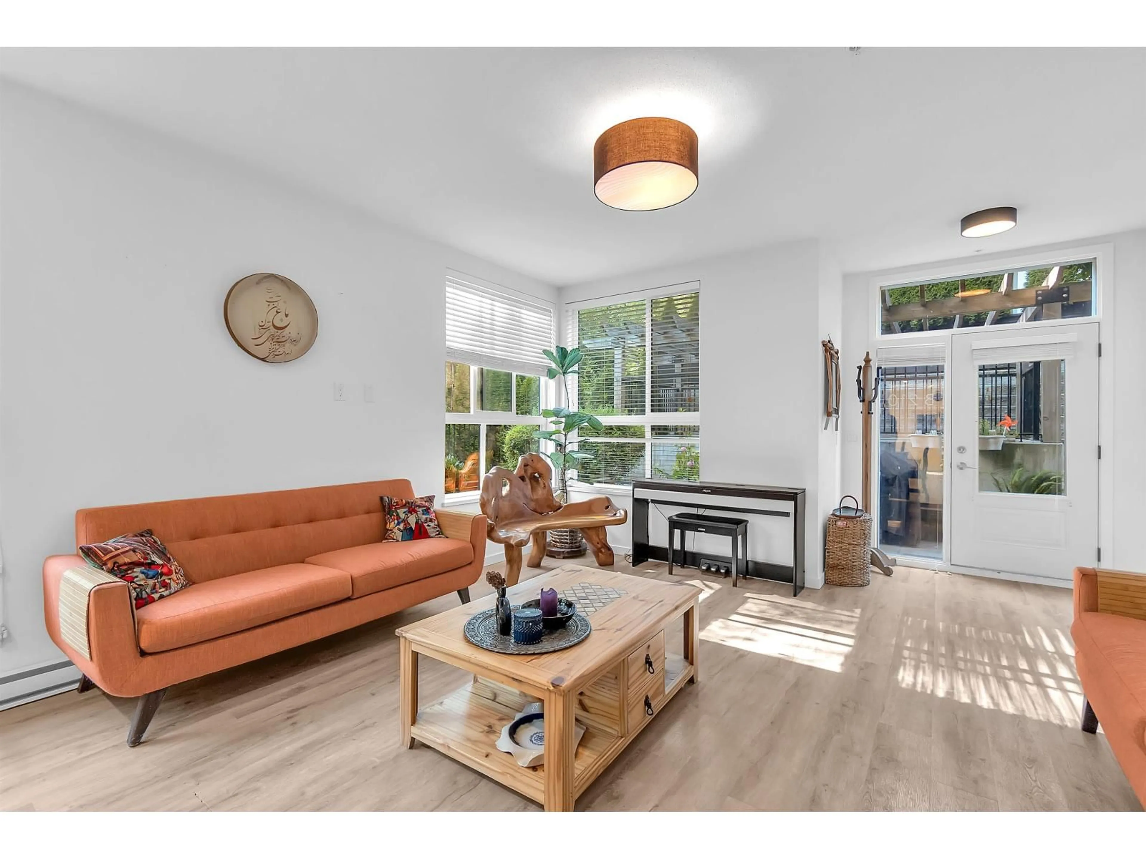 Living room with furniture, unknown for B210 - 20087 68 AVENUE, Langley British Columbia V2Y0Y3