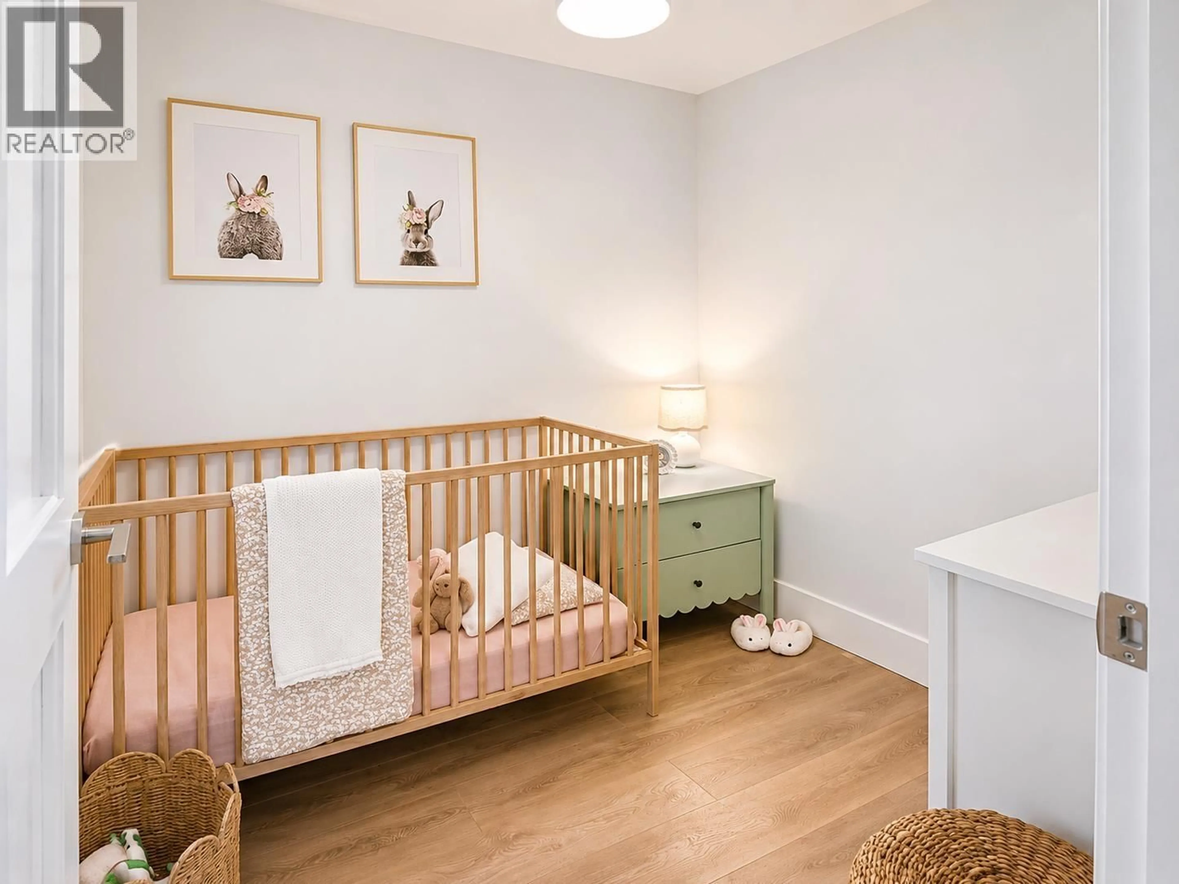 A pic of a room for 513 - 5508 HOLLYBRIDGE WAY, Richmond British Columbia V7C0C7