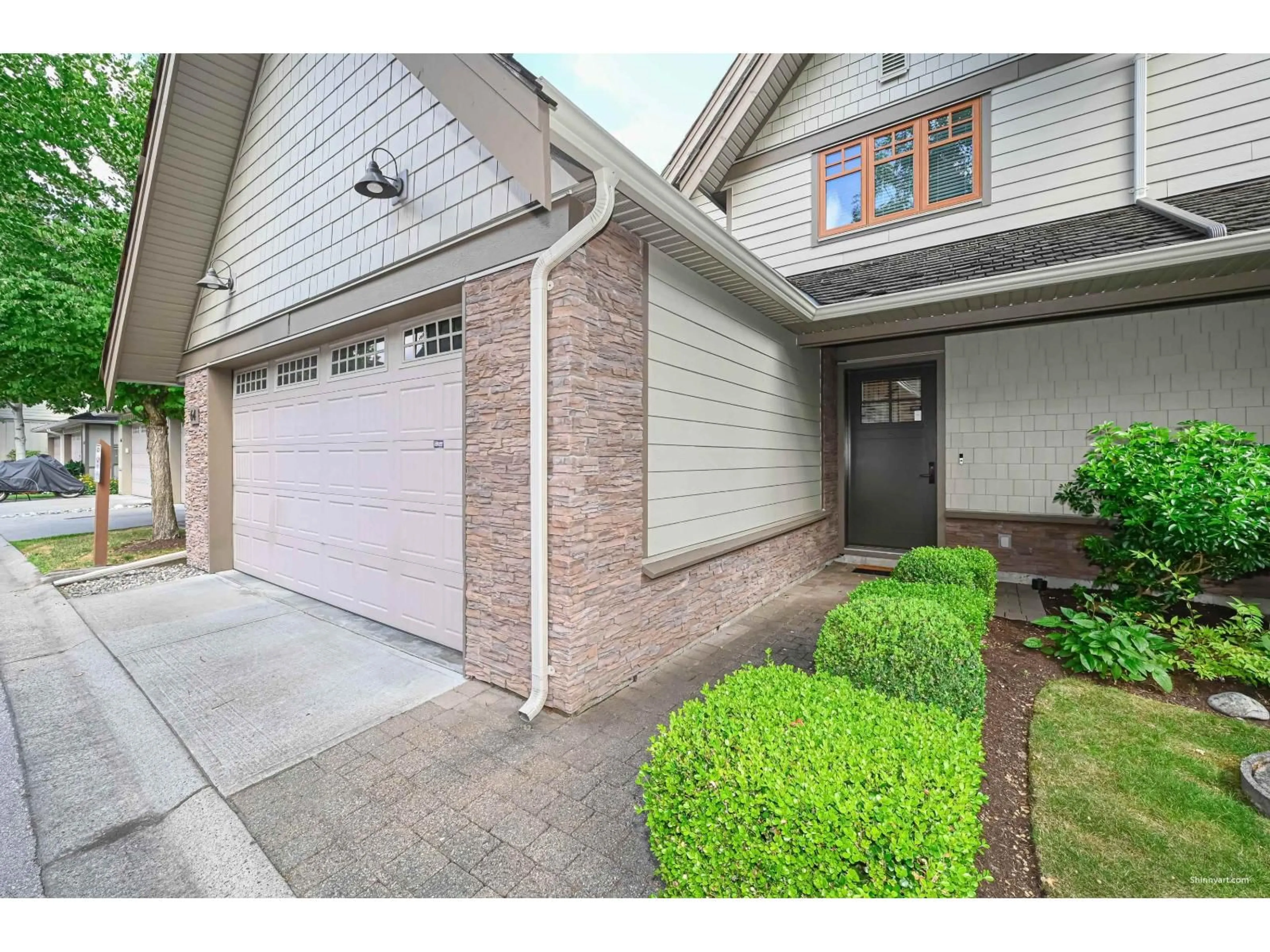 Home with brick exterior material, street for 64 - 3109 161 STREET, Surrey British Columbia V3Z2K4
