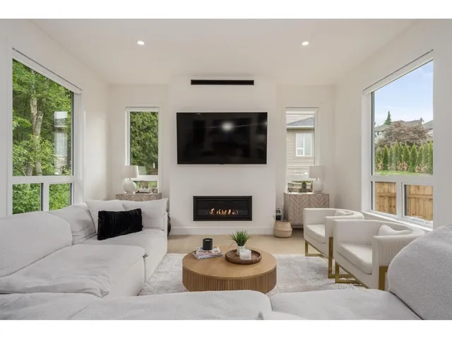10108 ELDERBERRY CRESCENT, Surrey 2