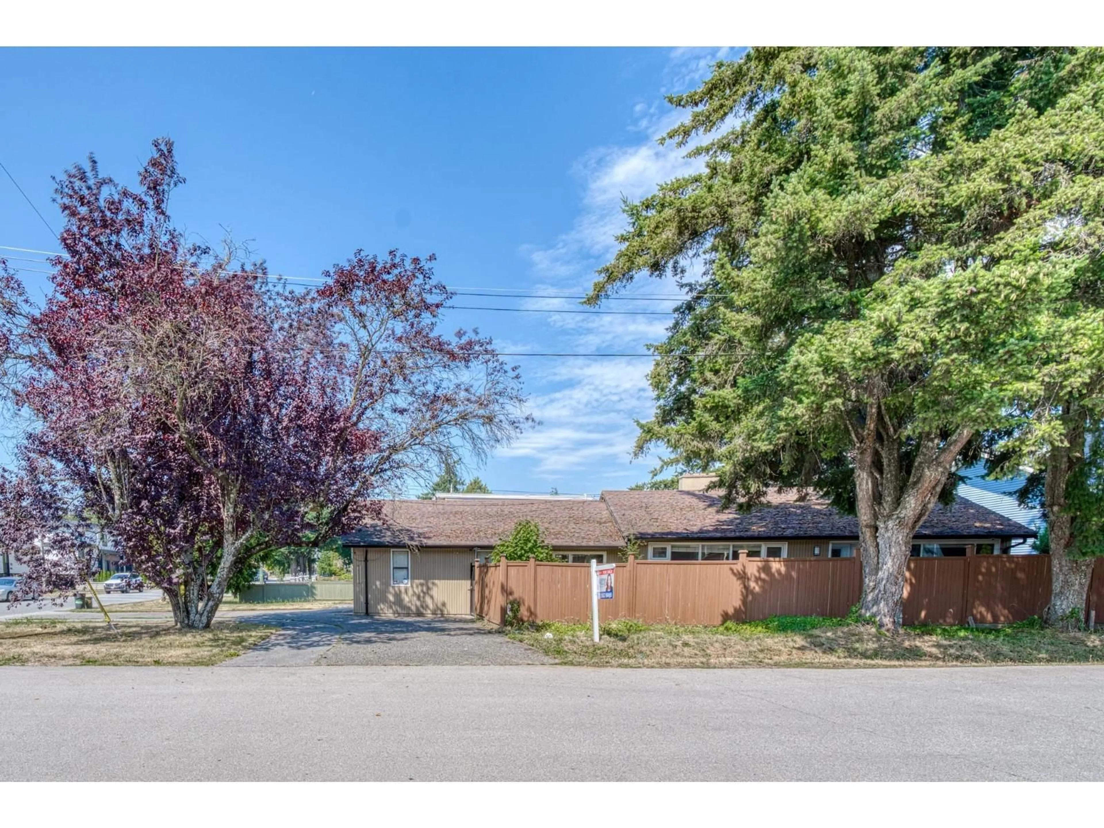 A pic from outside/outdoor area/front of a property/back of a property/a pic from drone, street for 7863 119A STREET, Delta British Columbia V4C6N7