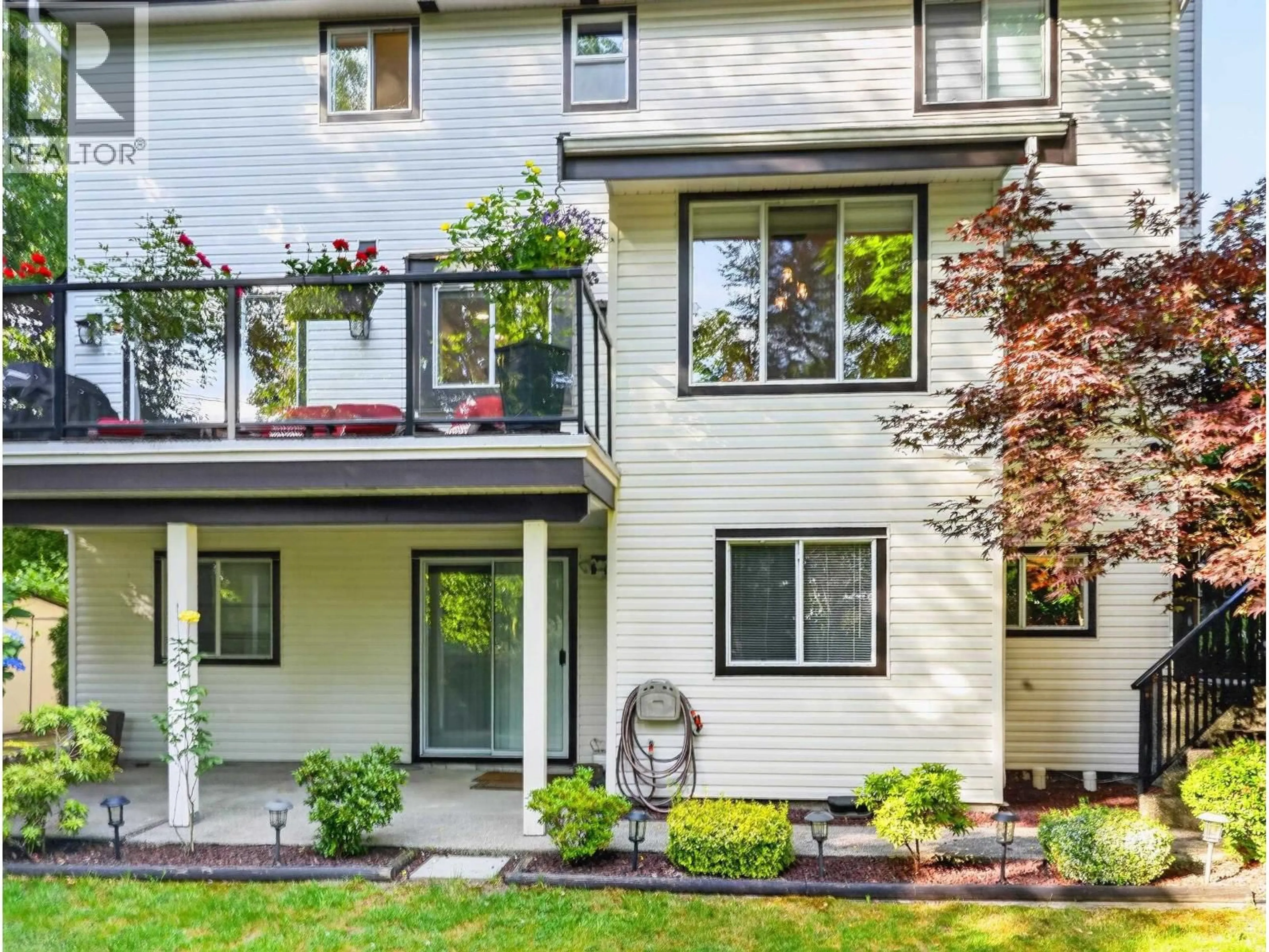 Home with vinyl exterior material, street for 1498 LANSDOWNE DRIVE, Coquitlam British Columbia V3E2S8