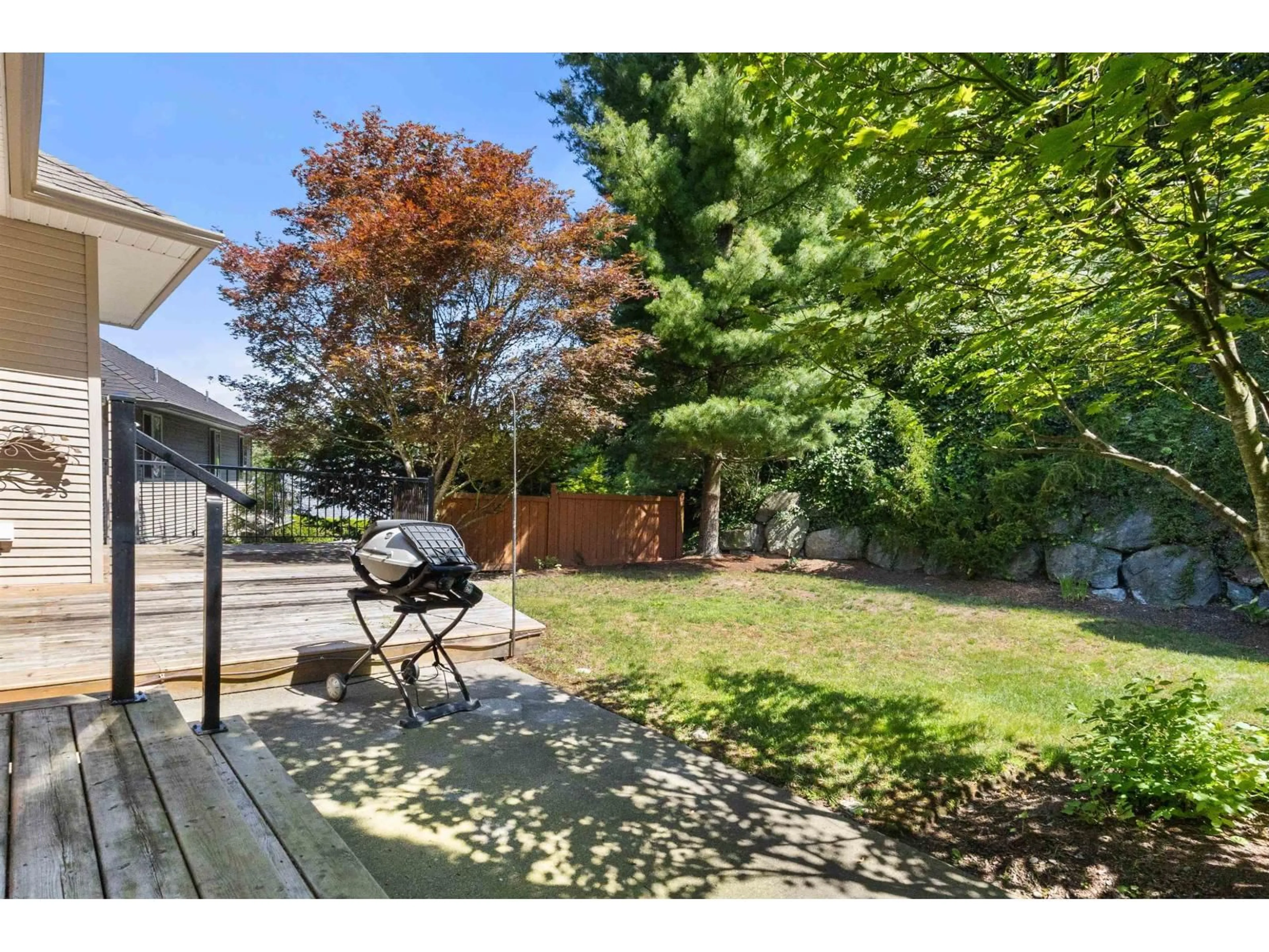 Patio, street for 35347 KINLOCH PLACE, Abbotsford British Columbia V3G3A8