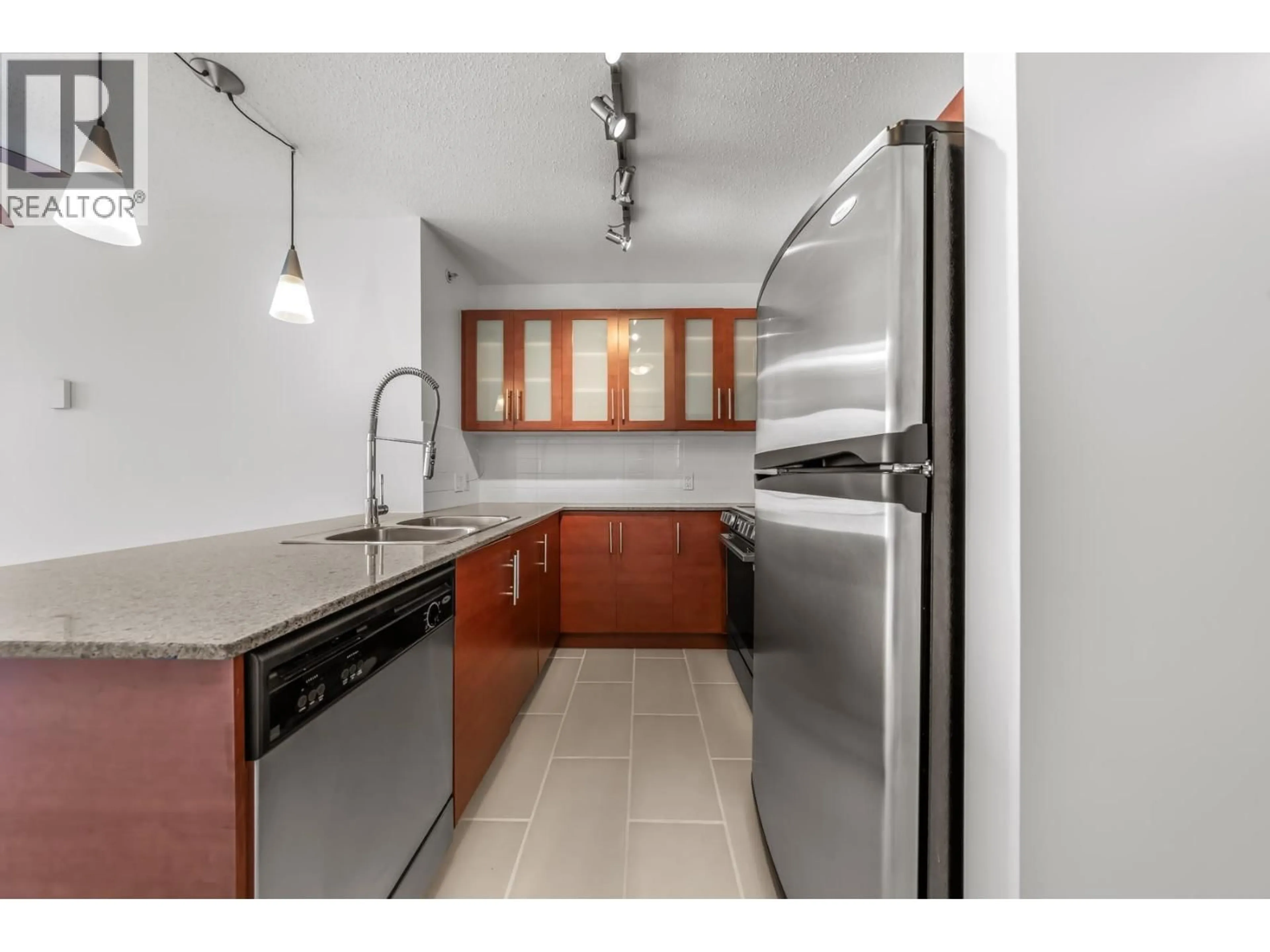 Standard kitchen, ceramic/tile floor for 601 - 813 AGNES STREET, New Westminster British Columbia V3M0A9