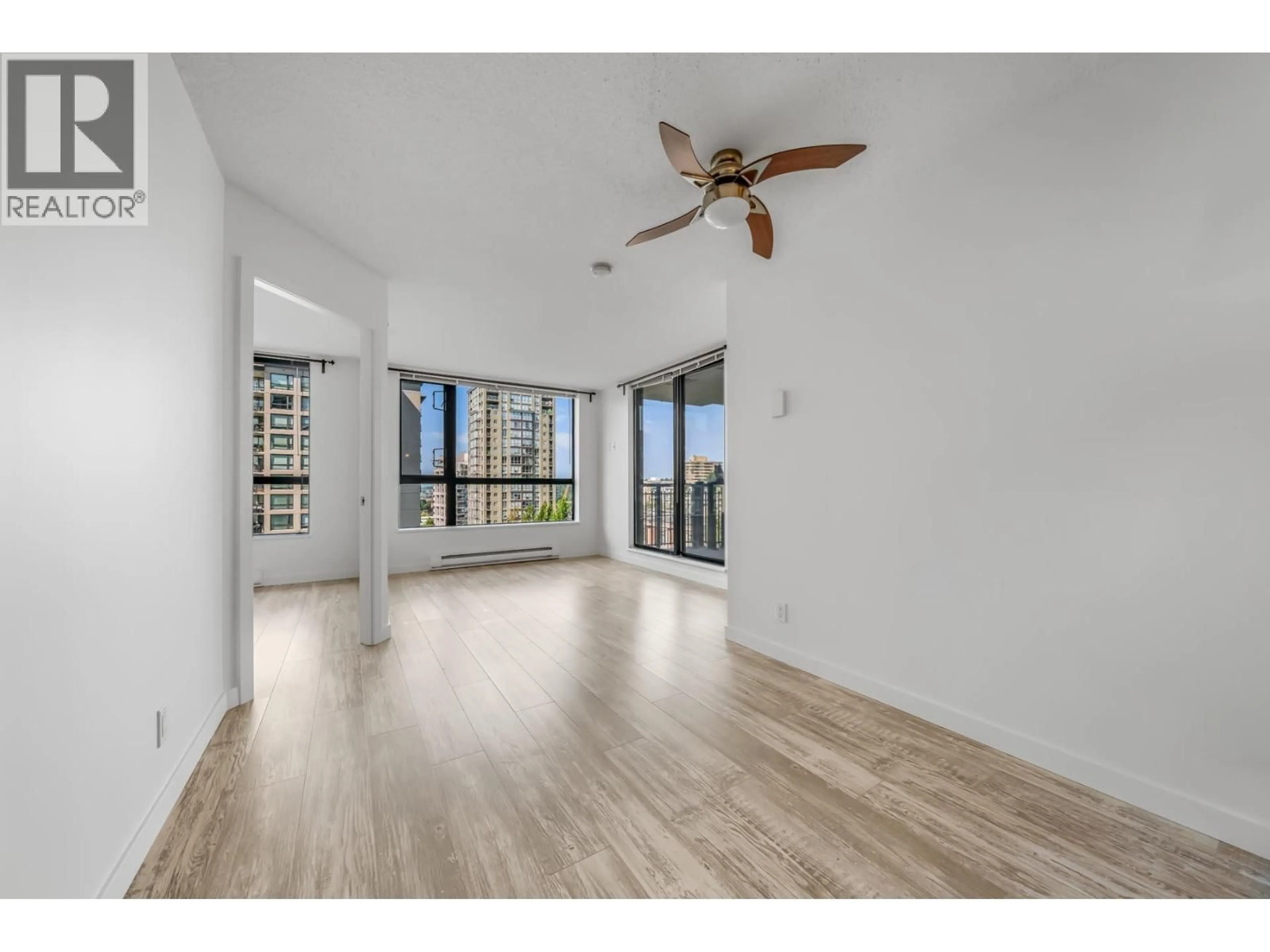 A pic of a room for 601 - 813 AGNES STREET, New Westminster British Columbia V3M0A9