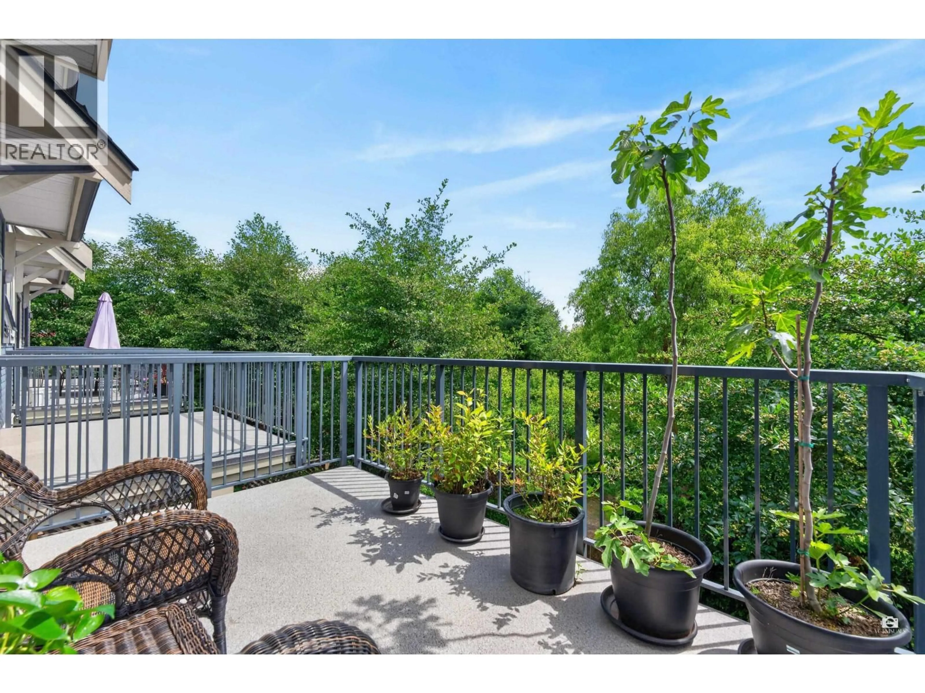 Patio, unknown for 805 - 8485 NEW HAVEN CLOSE, Burnaby British Columbia V5J0B7