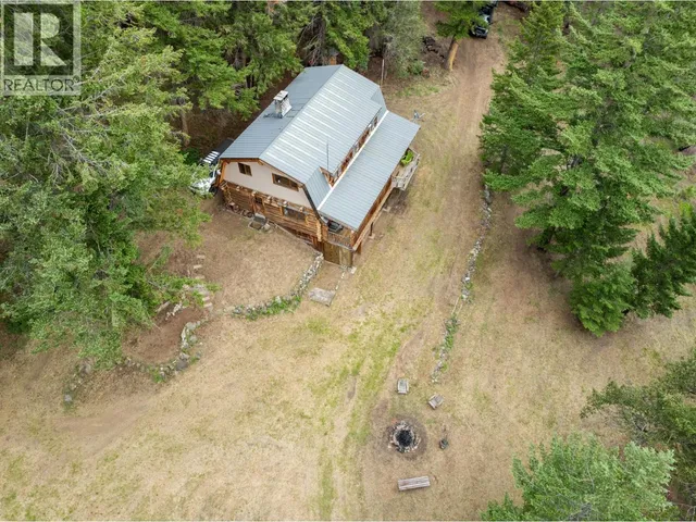 6425 BOULE YOUNG LAKE ROAD, 70 Mile House 5