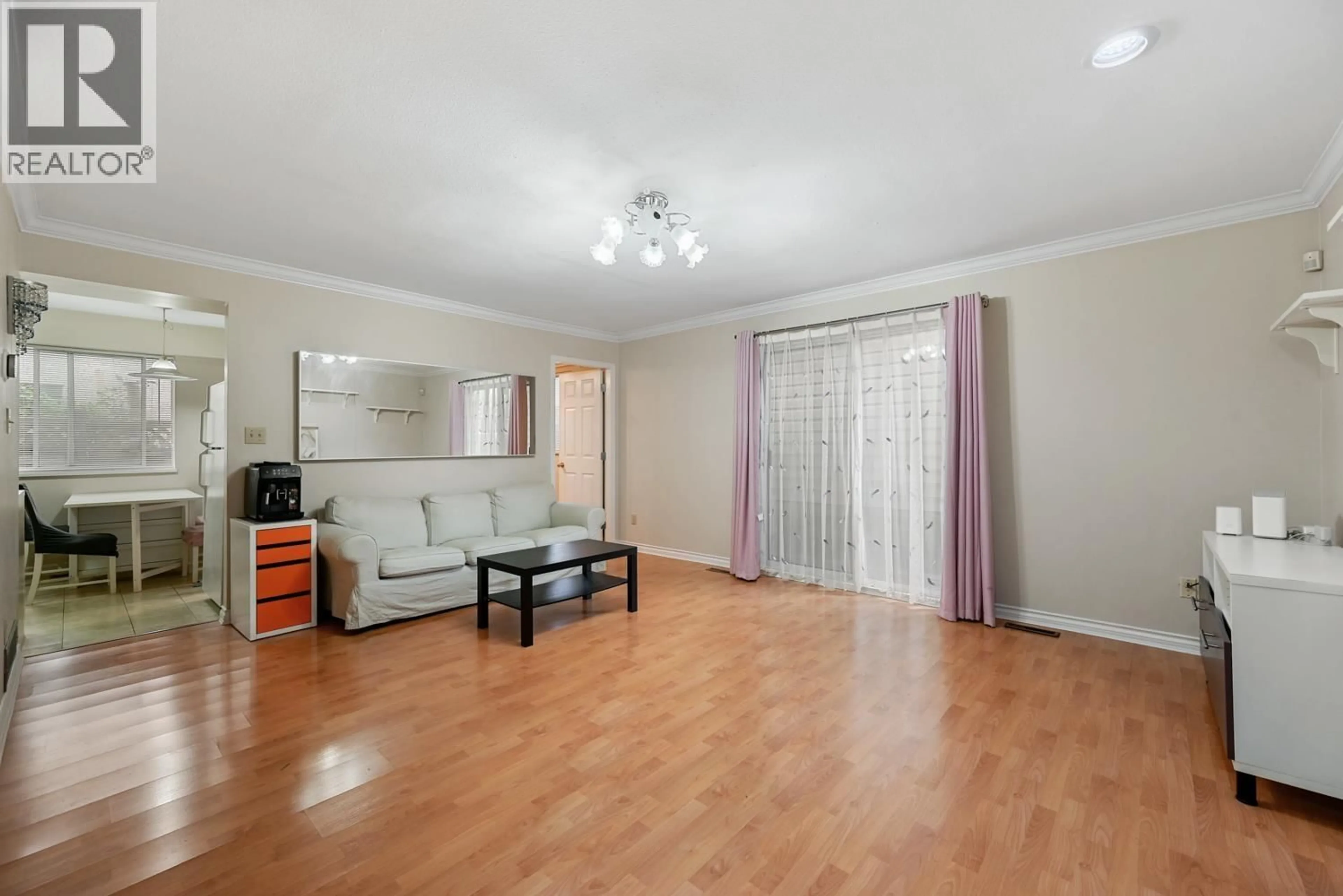 A pic of a room for 819 70TH AVENUE, Vancouver British Columbia V6P2X5