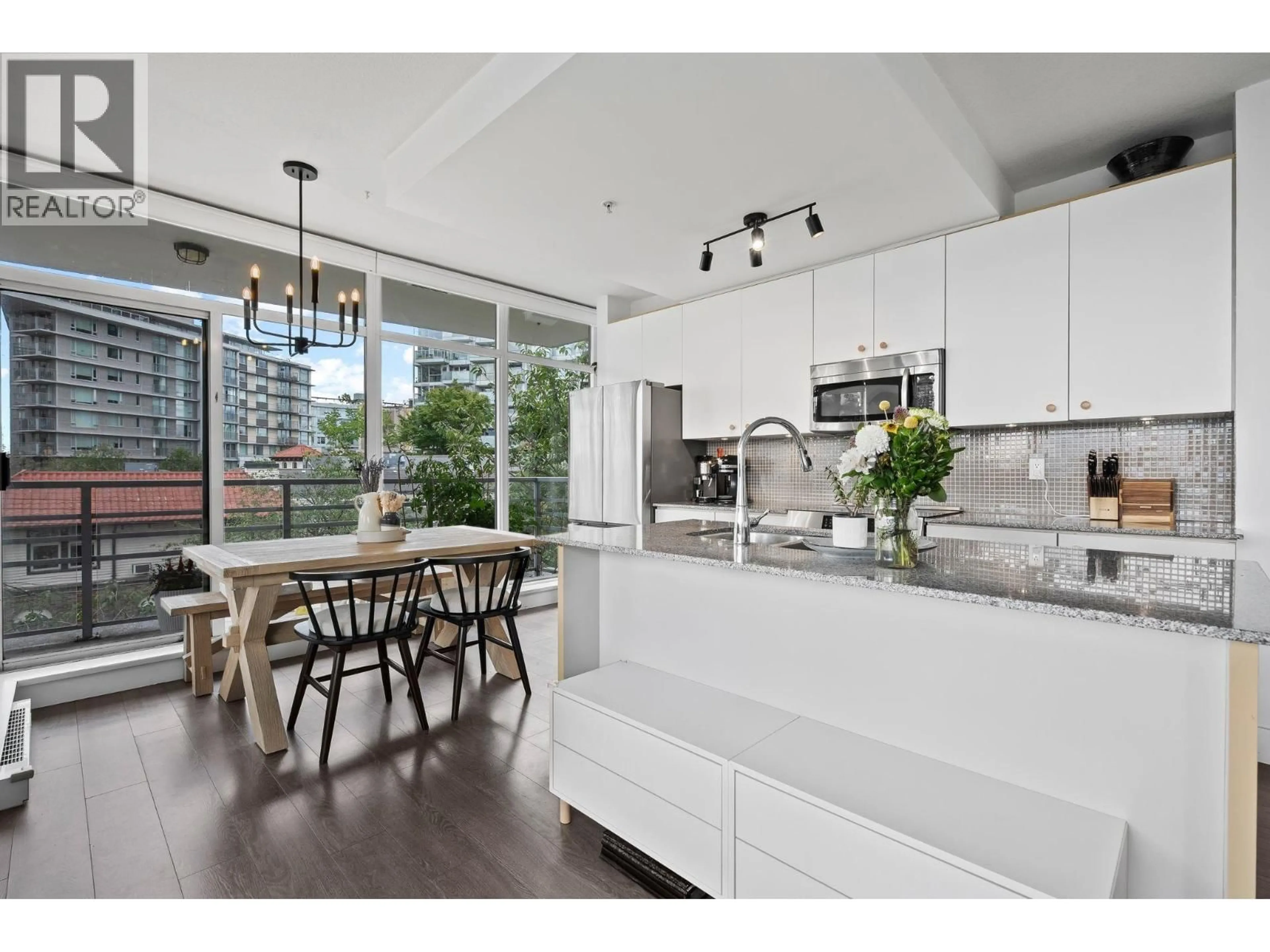 Open concept kitchen, unknown for 311 - 298 11TH AVENUE, Vancouver British Columbia V5T4V9