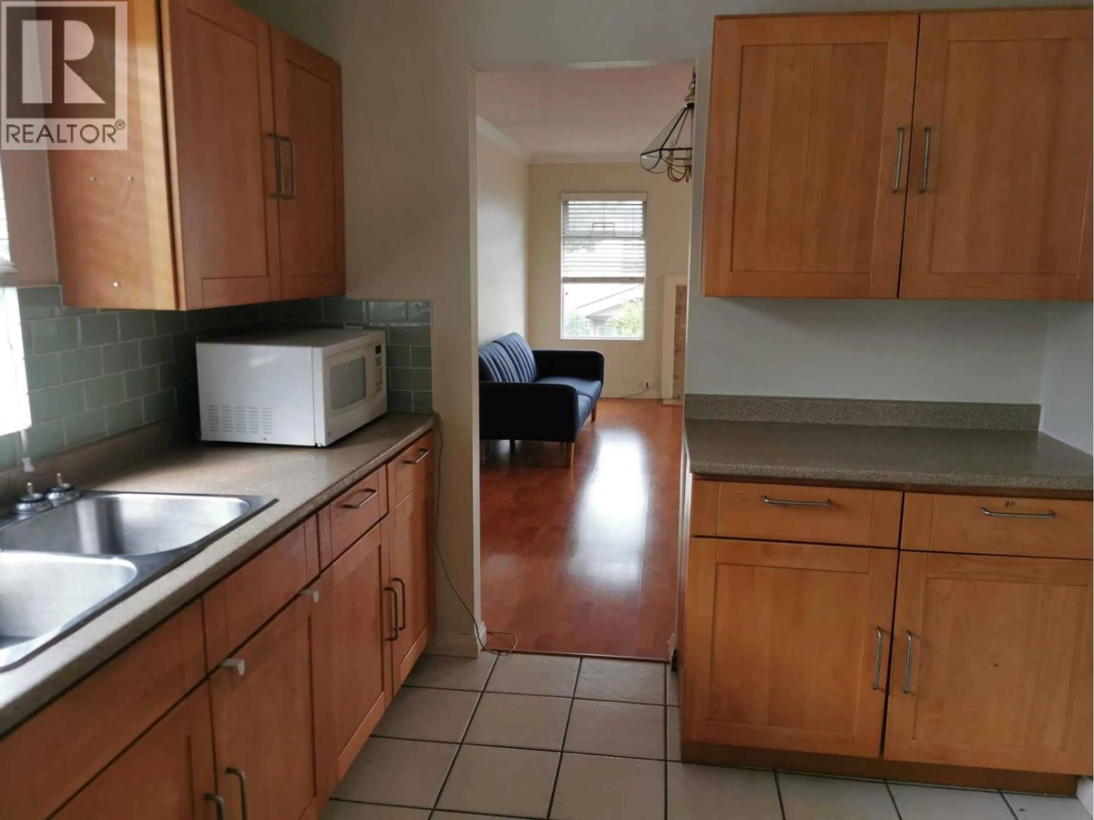 Standard kitchen, ceramic/tile floor for 4 - 3600 CUNNINGHAM DRIVE, Richmond British Columbia V6X3P9