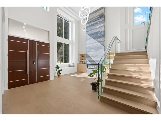 14419 17A AVENUE, Surrey 5