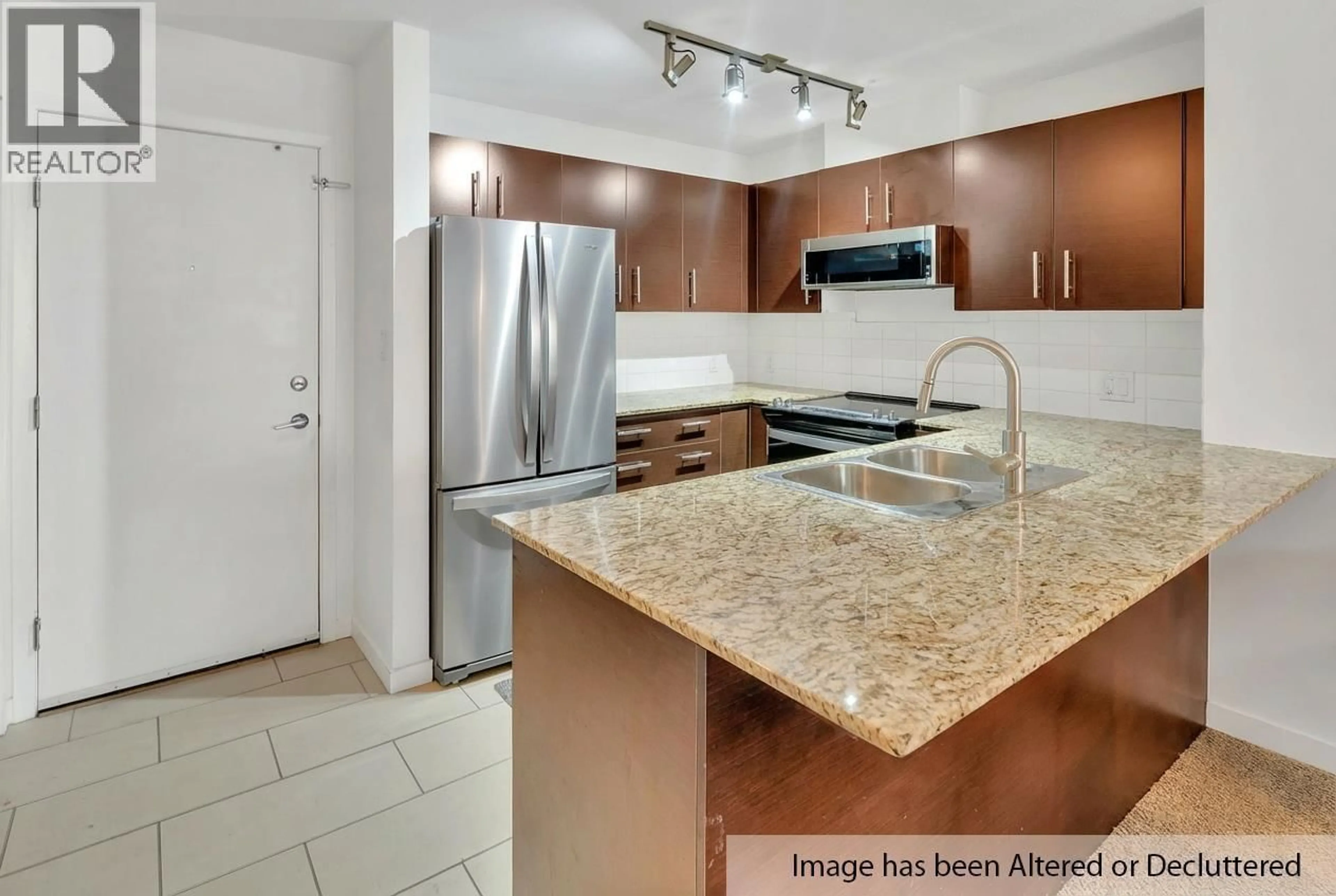 Standard kitchen, unknown for 309 - 11665 HANEY, Maple Ridge British Columbia V2X8W9
