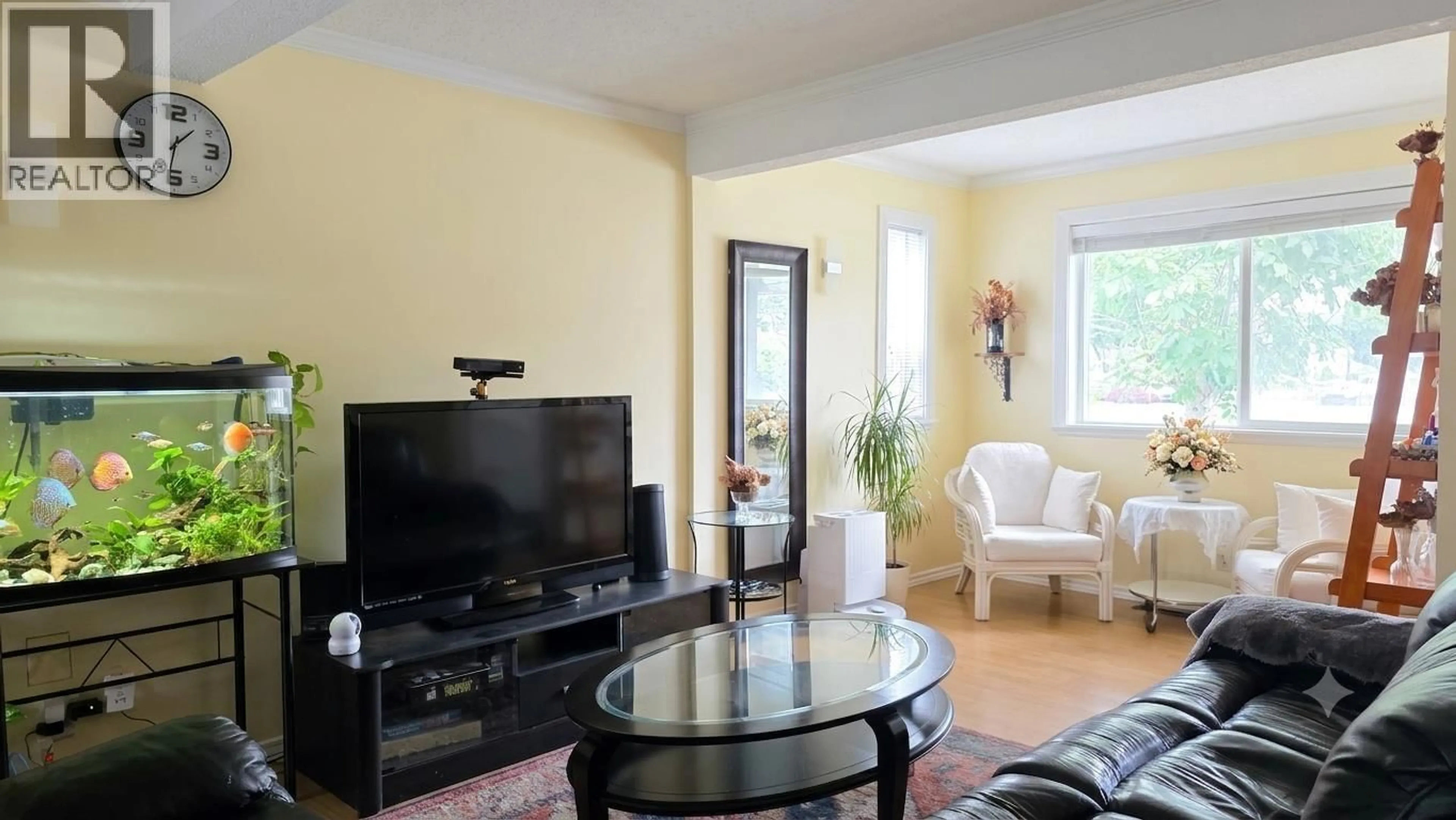 Living room with furniture, unknown for 236 LEBLEU STREET, Coquitlam British Columbia V3K4L6
