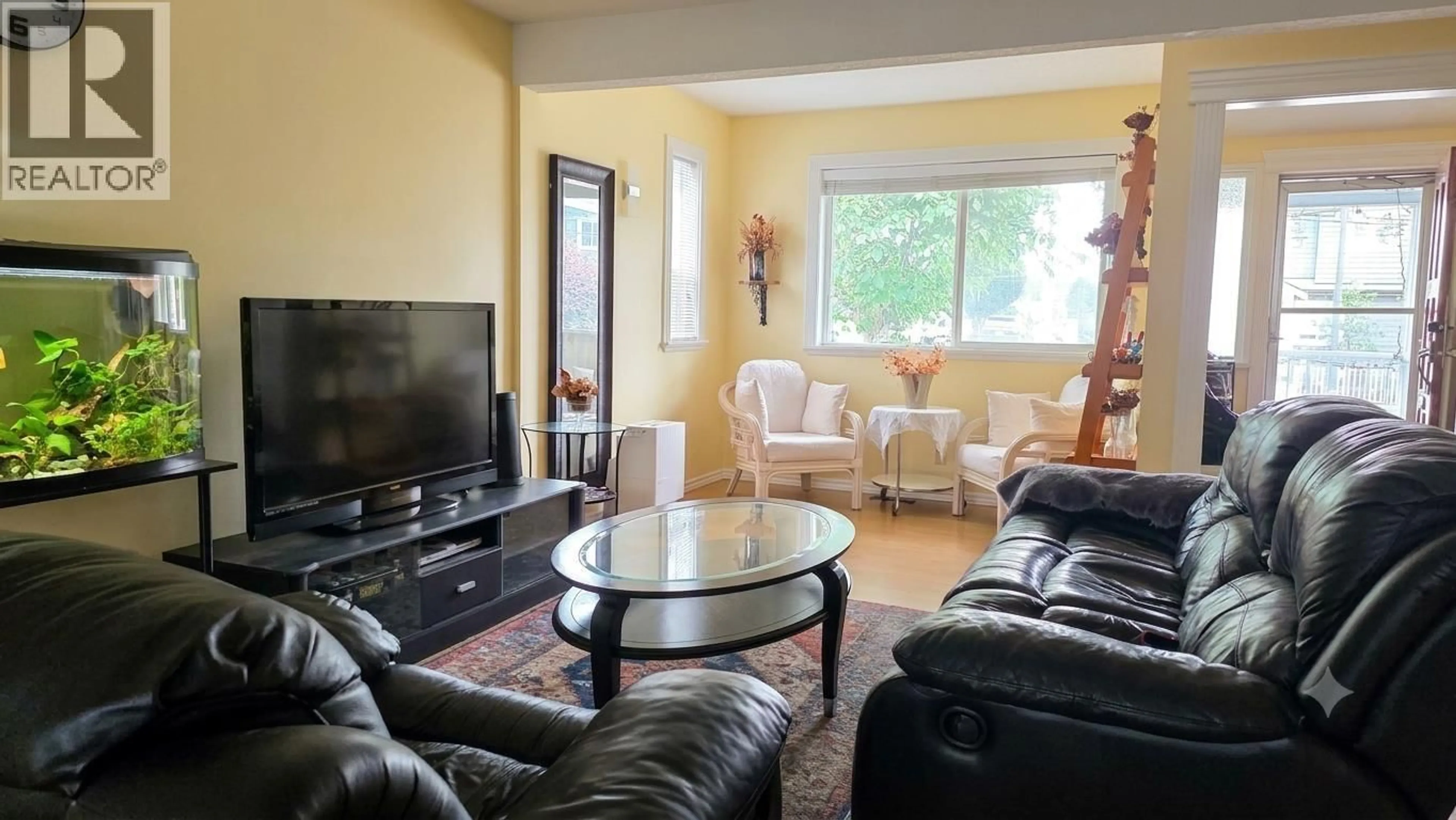Living room with furniture, unknown for 236 LEBLEU STREET, Coquitlam British Columbia V3K4L6