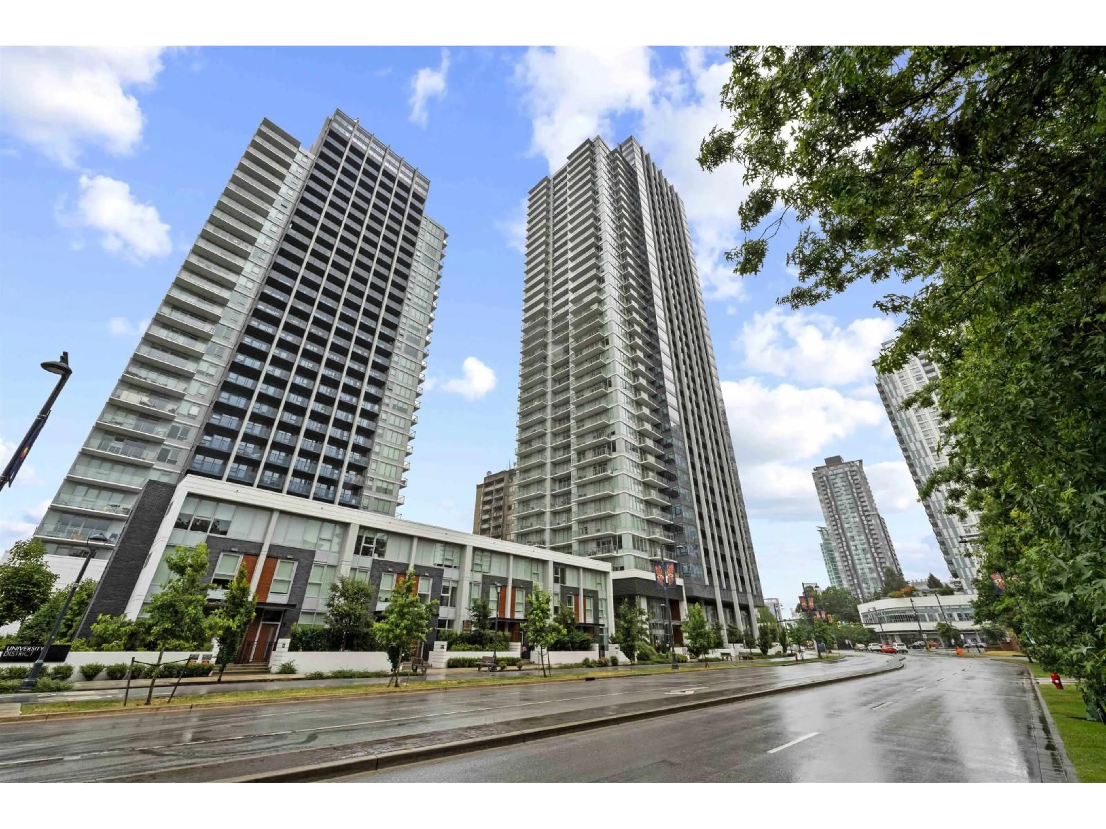 Unknown for 605 - 10448 UNIVERSITY DRIVE, Surrey British Columbia V3T0S7