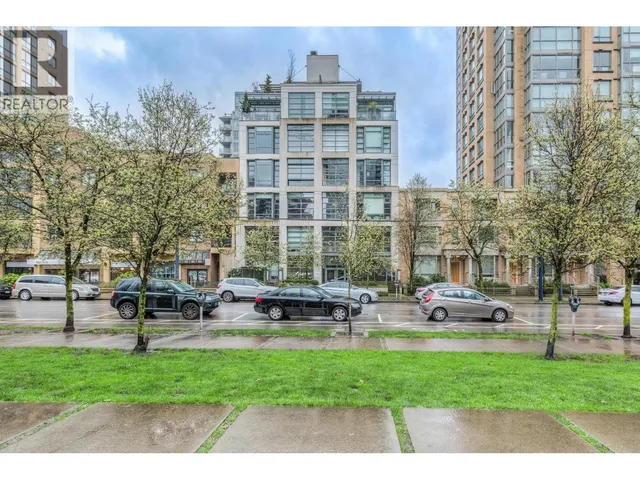 104 - 1168 RICHARDS STREET, Vancouver 4