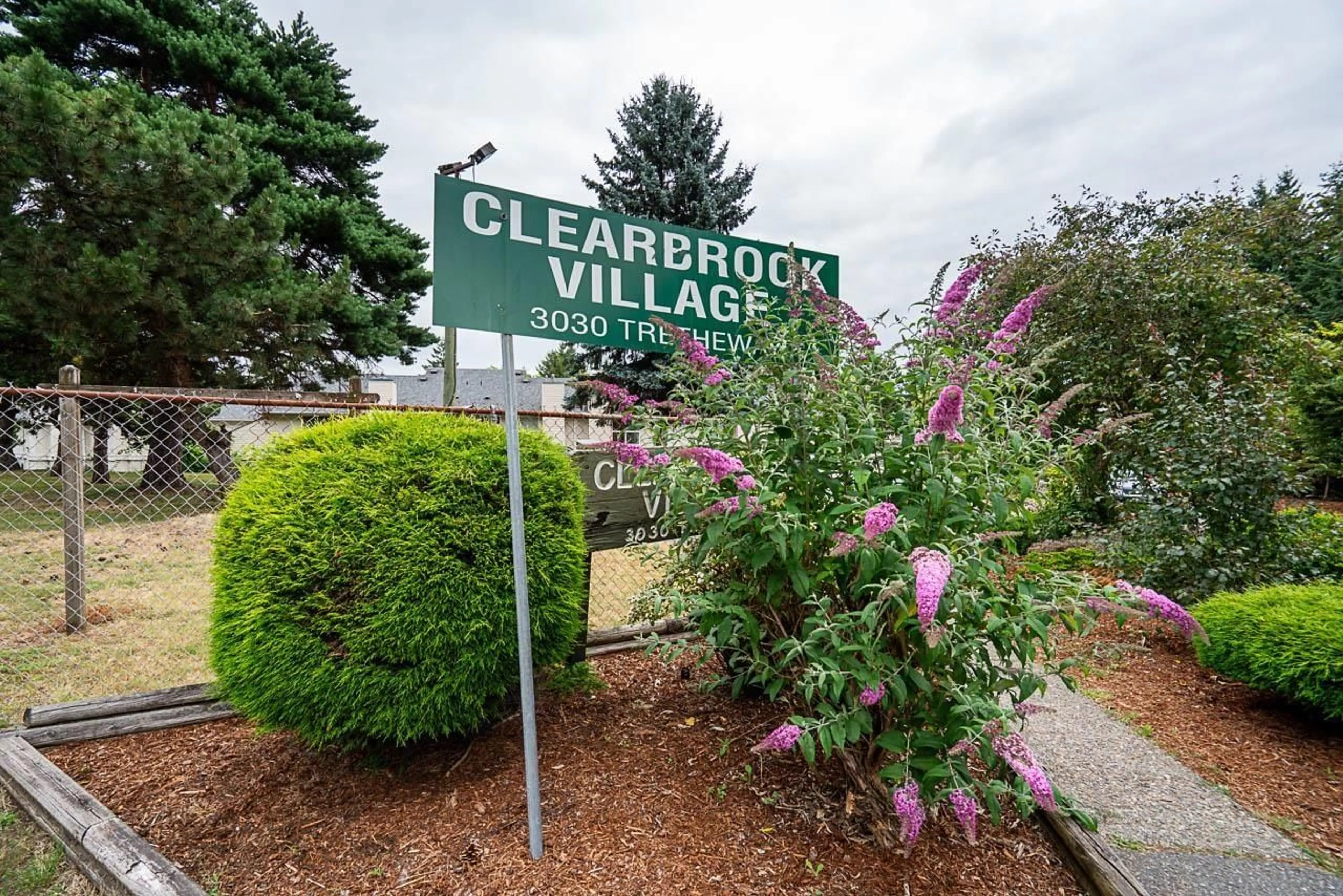 Unknown for 105 - 3030 TRETHEWEY STREET, Abbotsford British Columbia V2T4N2