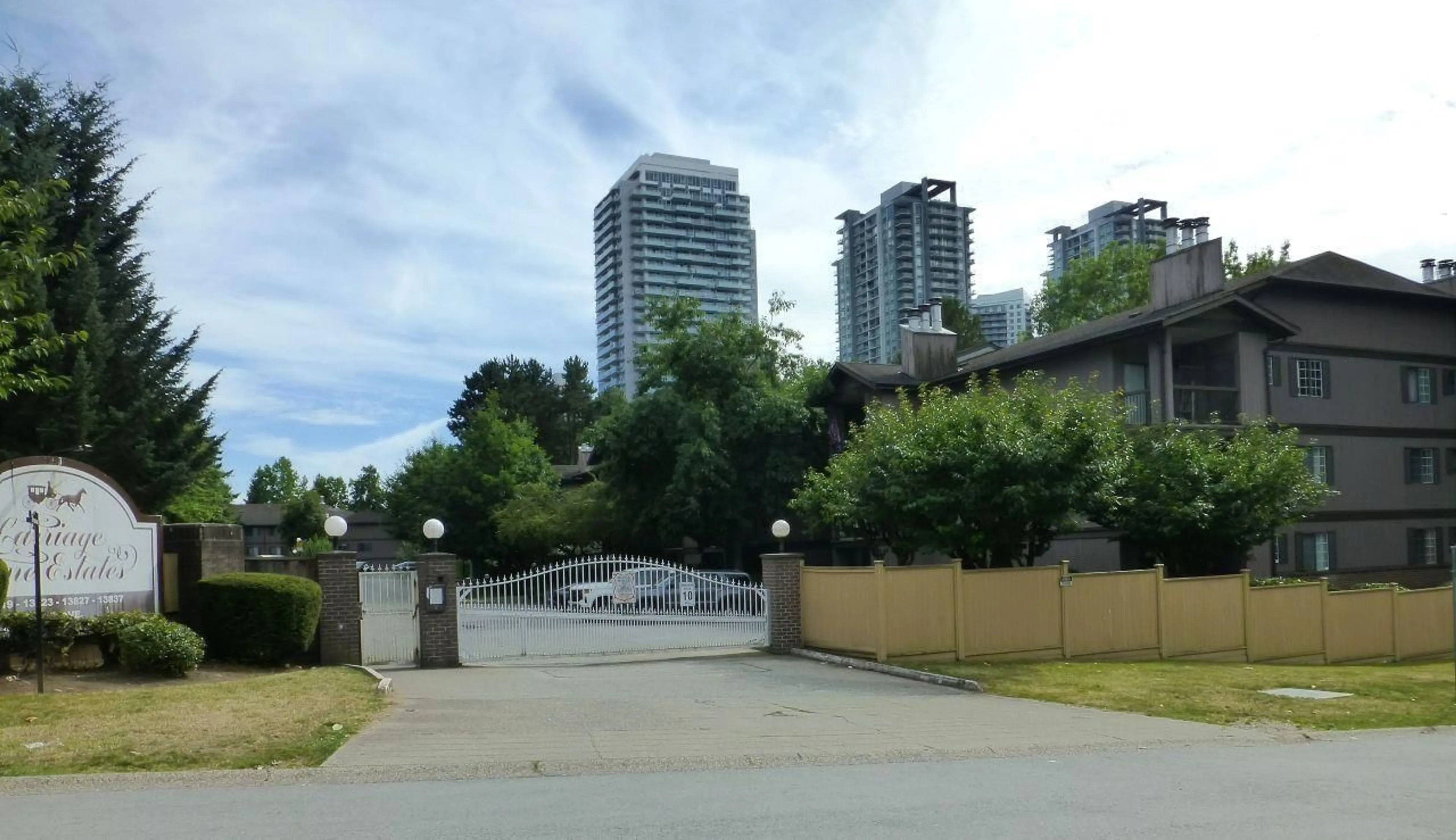 Unknown for 2103 - 13819 100 AVENUE, Surrey British Columbia V3T5L1