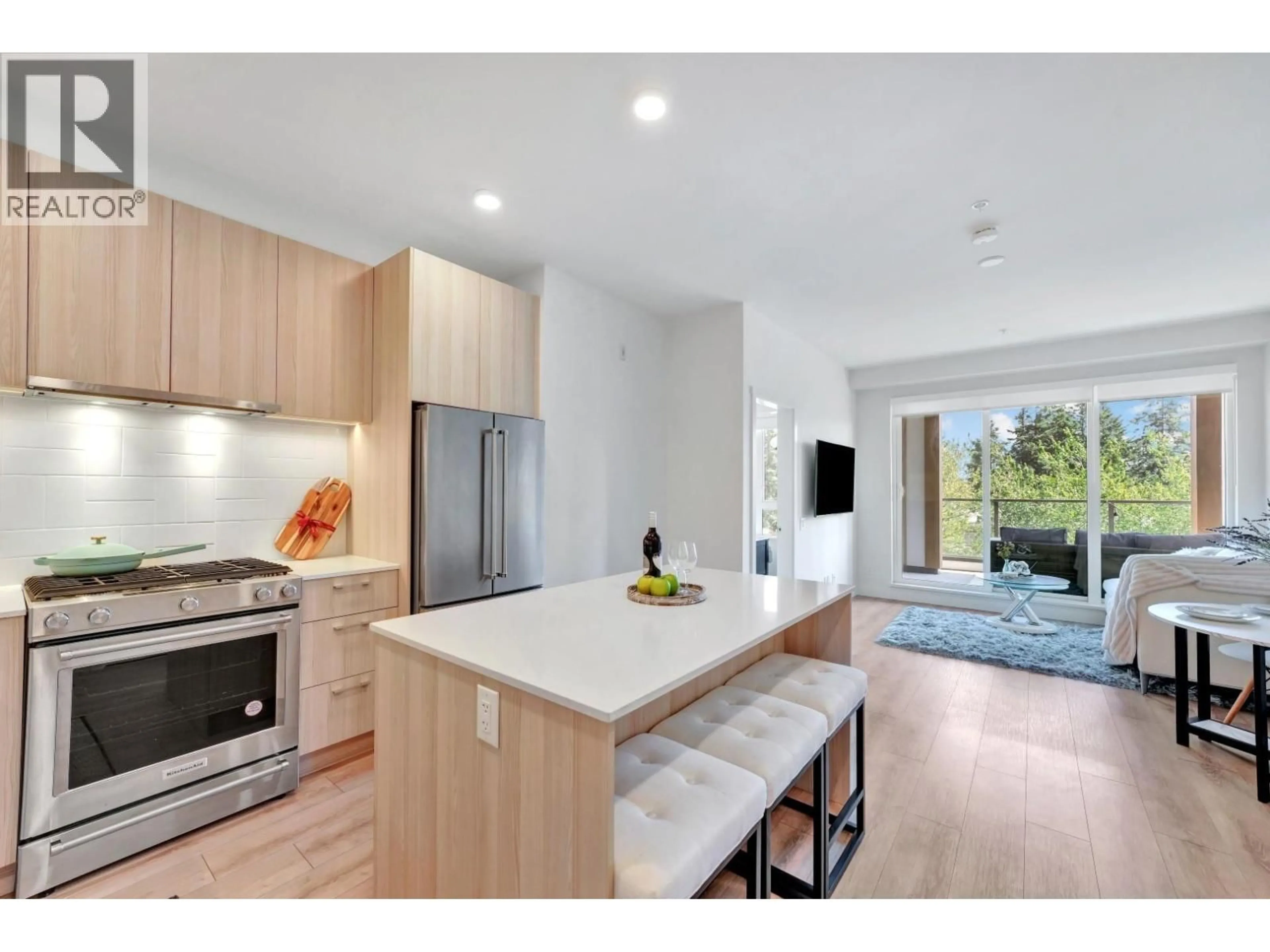 Open concept kitchen, wood/laminate floor for 510 - 741 ANSKAR COURT, Coquitlam British Columbia V3J0N3