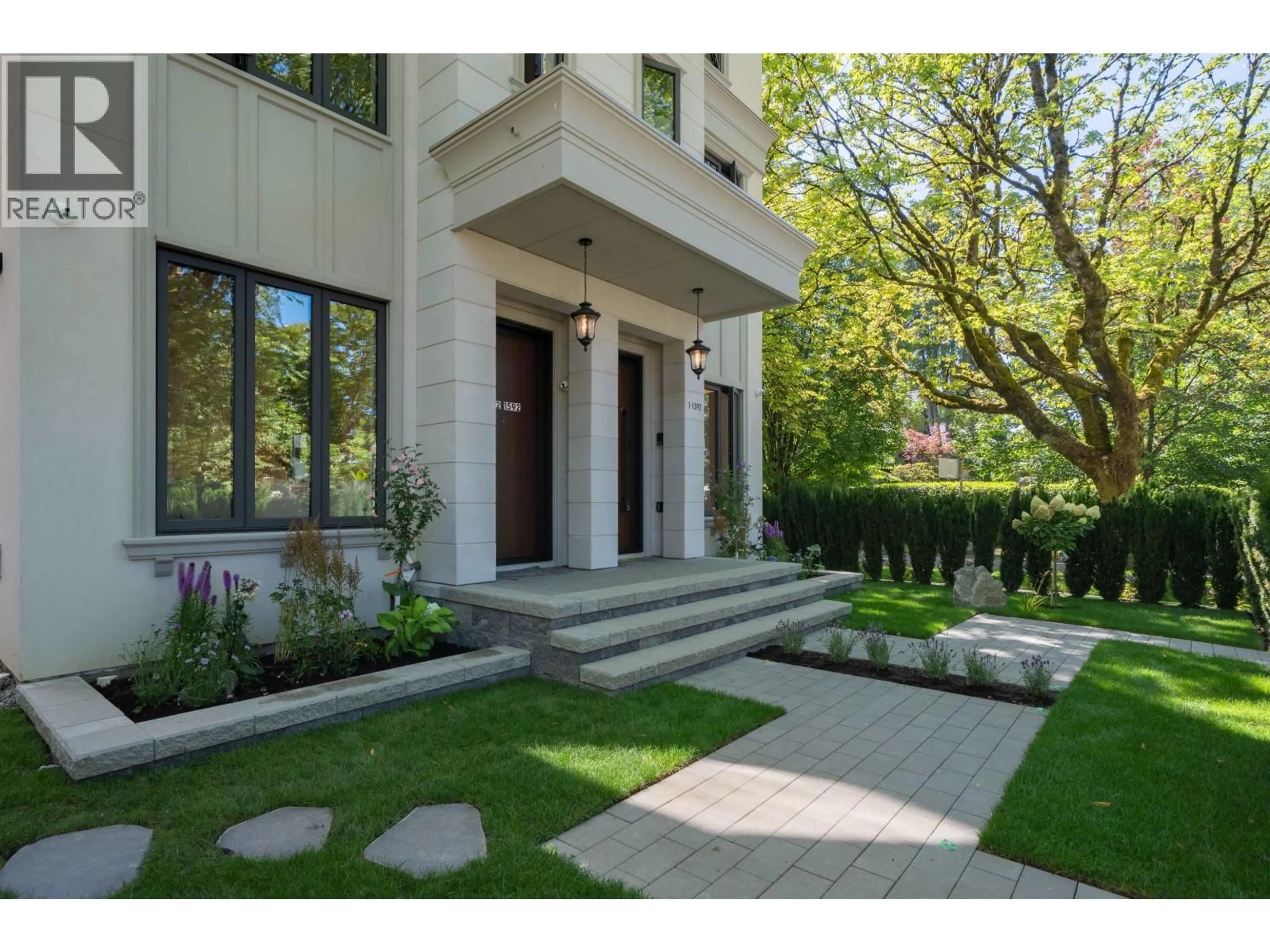 Unknown for 2 - 1592 NANTON AVENUE, Vancouver British Columbia V6J2X2