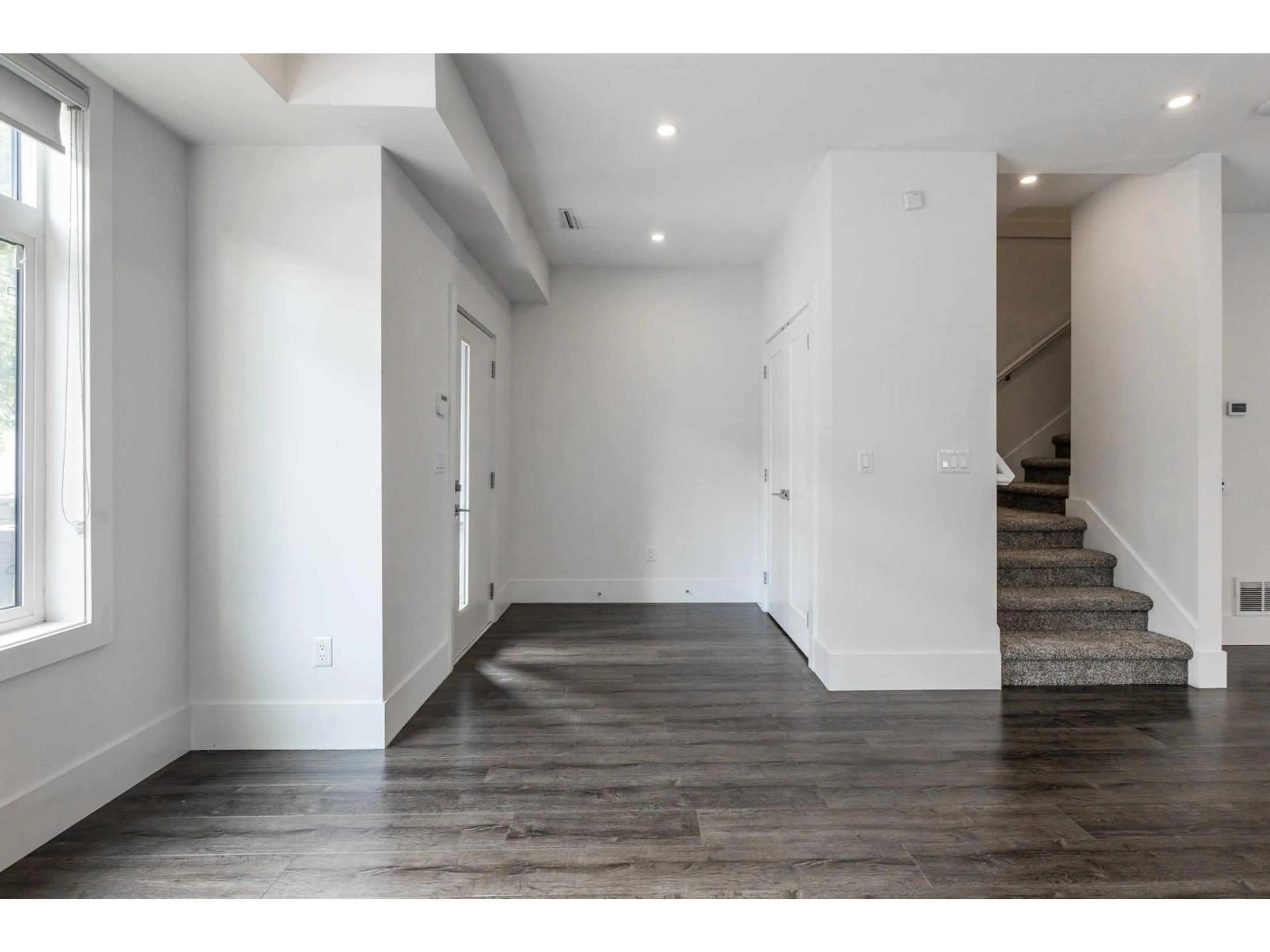Unknown for 83 - 15177 60 AVENUE, Surrey British Columbia V3S7B3