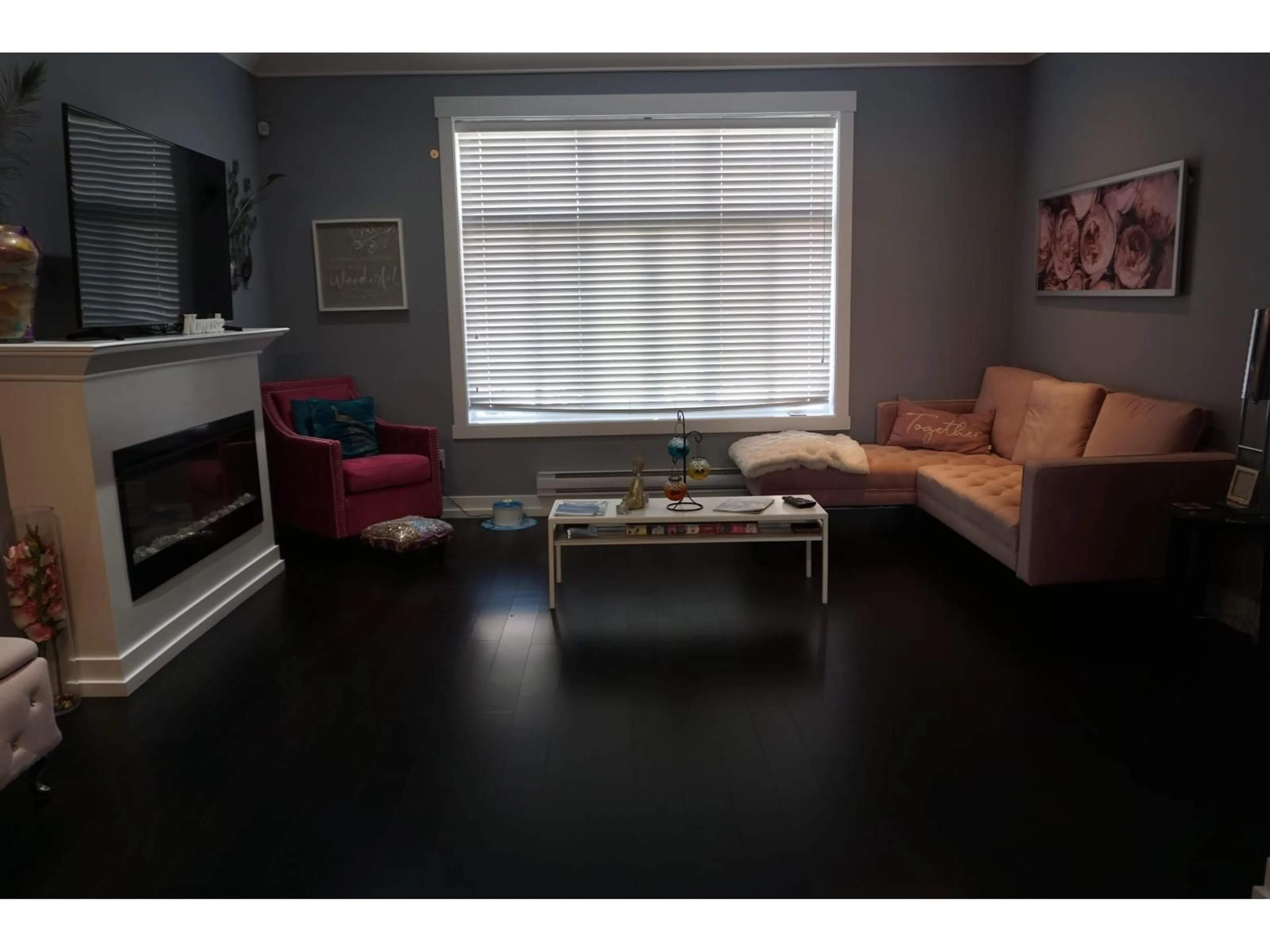 Living room with furniture, wood/laminate floor for 3 - 16458 23A AVENUE, Surrey British Columbia V3Z0L9